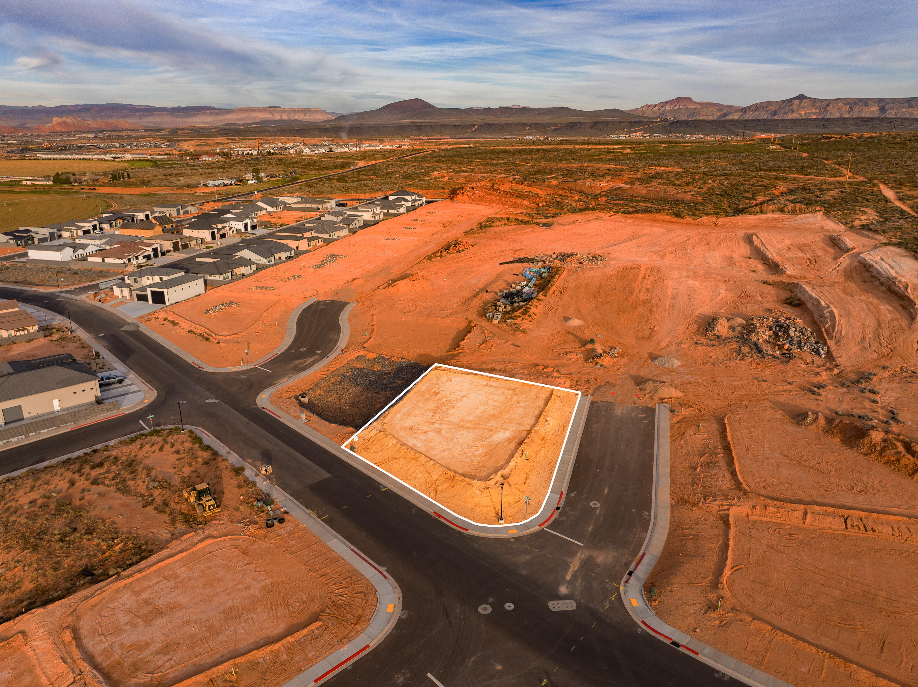 SAND HOLLOW VILLAGE - Land