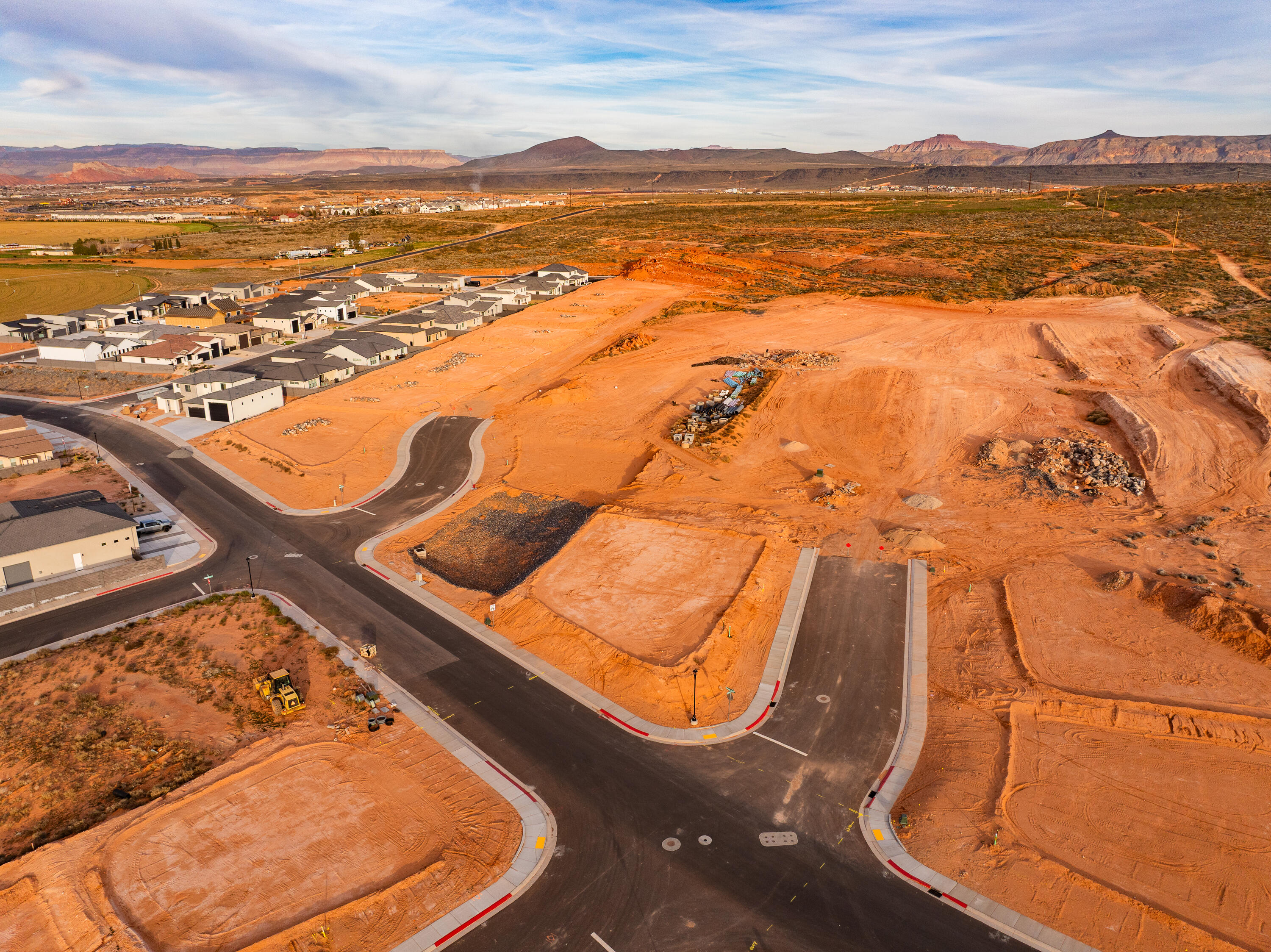 SAND HOLLOW VILLAGE - Land