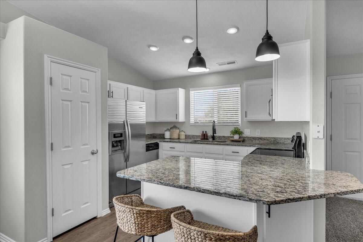 NEW WARM SPRINGS - Residential