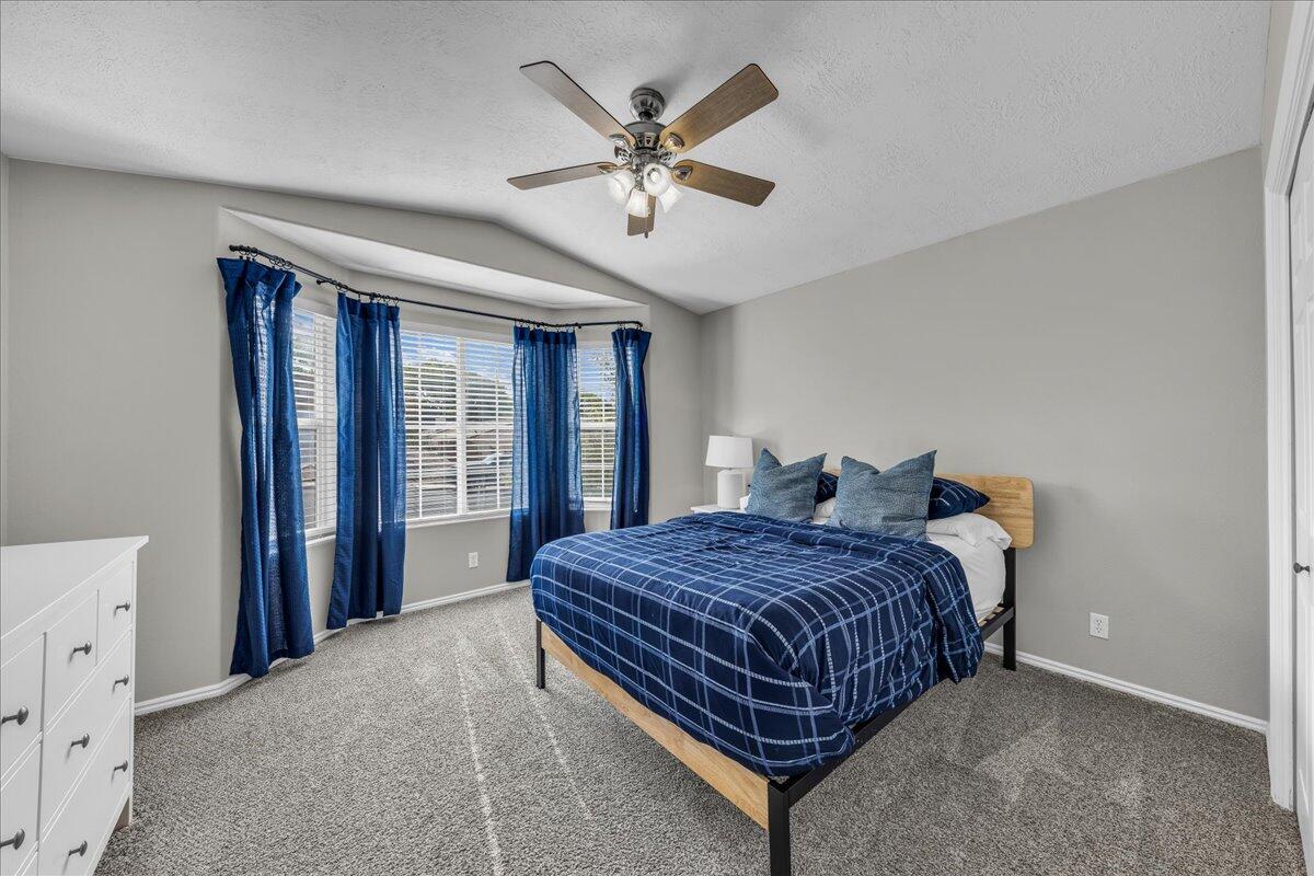 NEW WARM SPRINGS - Residential