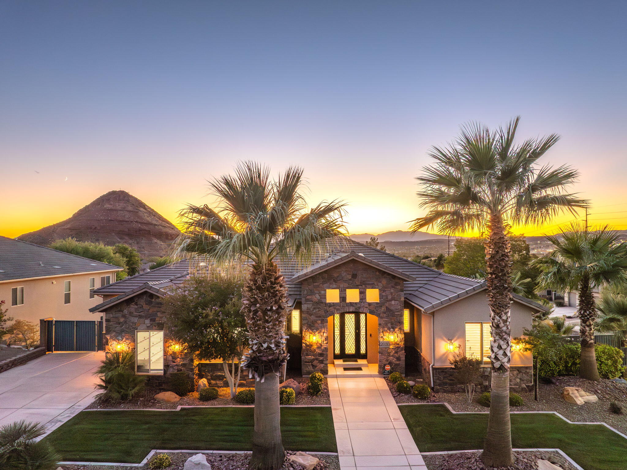 HEIGHTS AT WASHINGTON BENCH - Residential