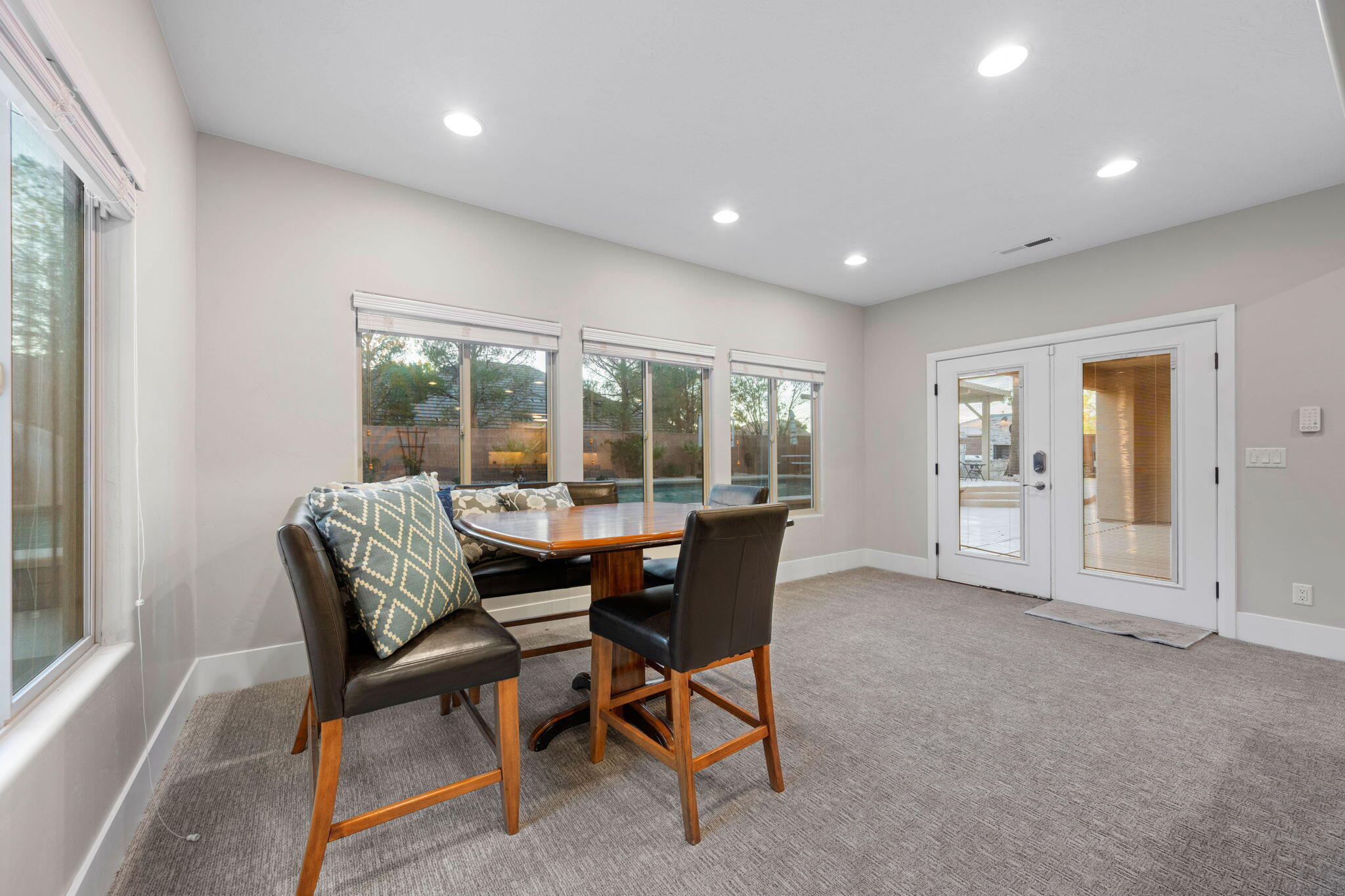 HEIGHTS AT WASHINGTON BENCH - Residential