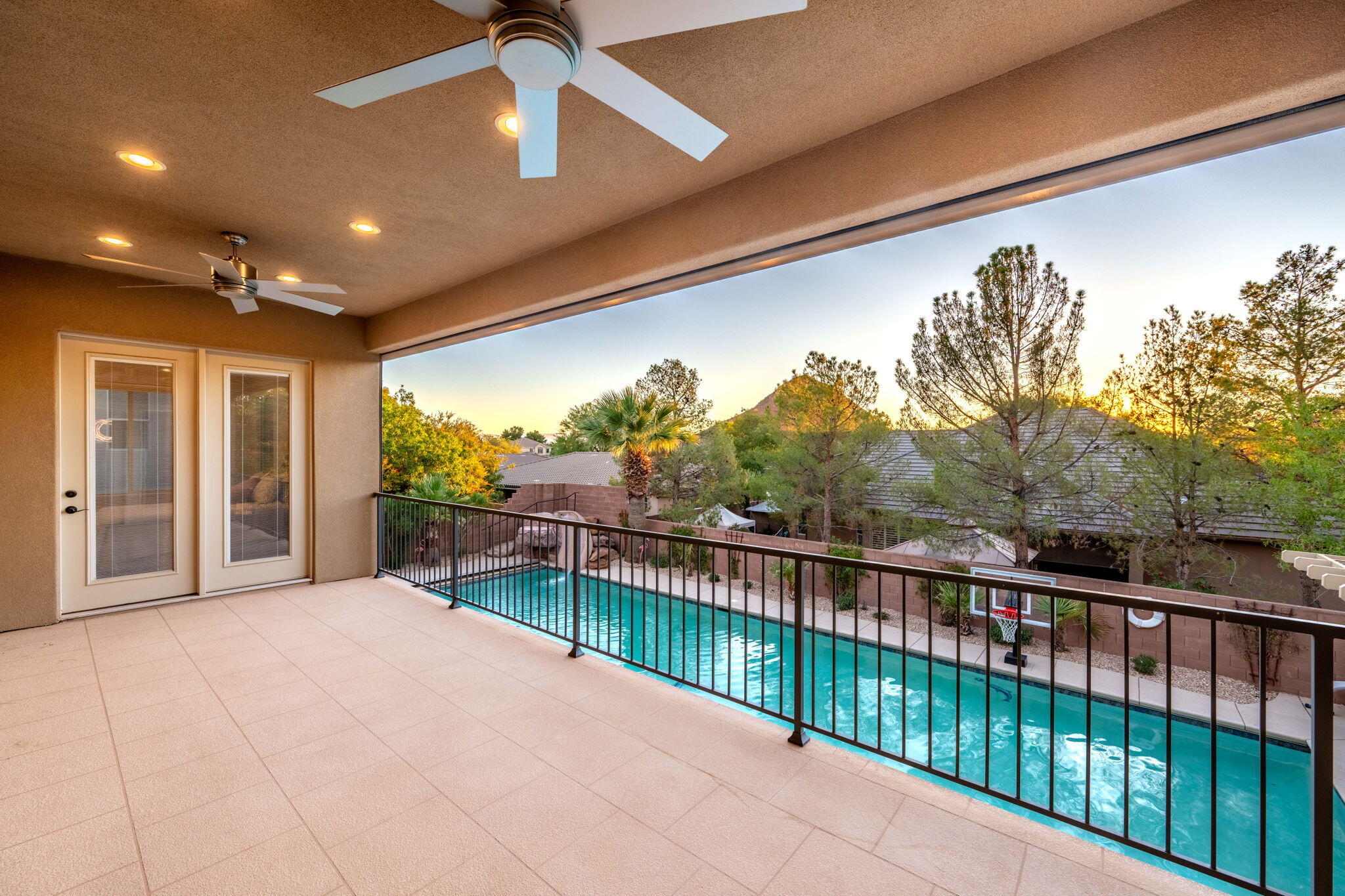 HEIGHTS AT WASHINGTON BENCH - Residential