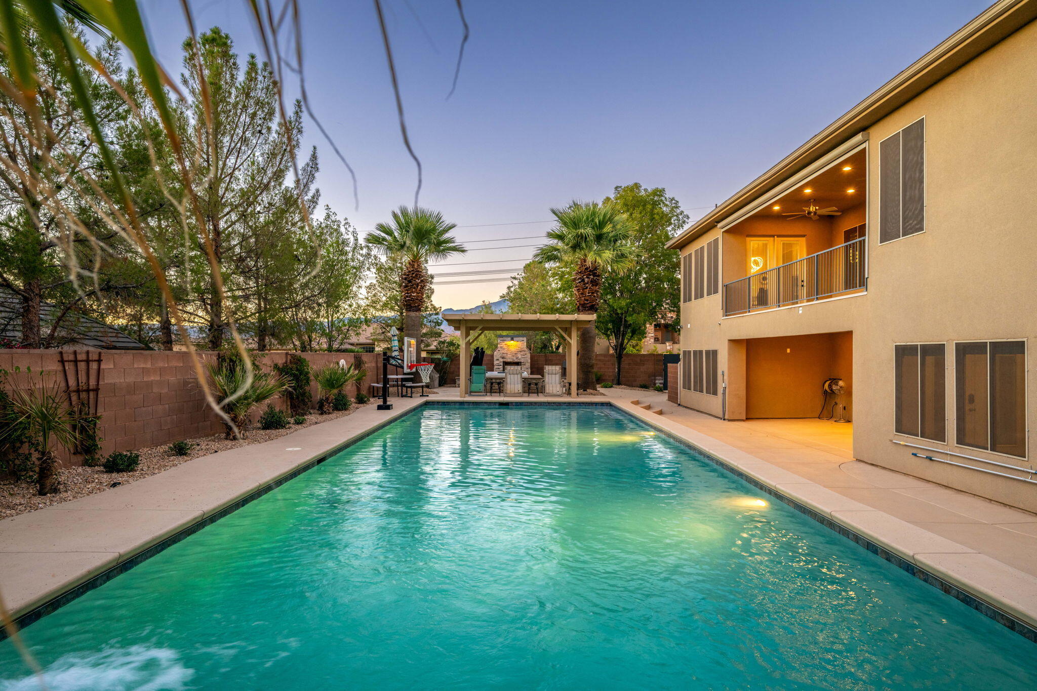 HEIGHTS AT WASHINGTON BENCH - Residential