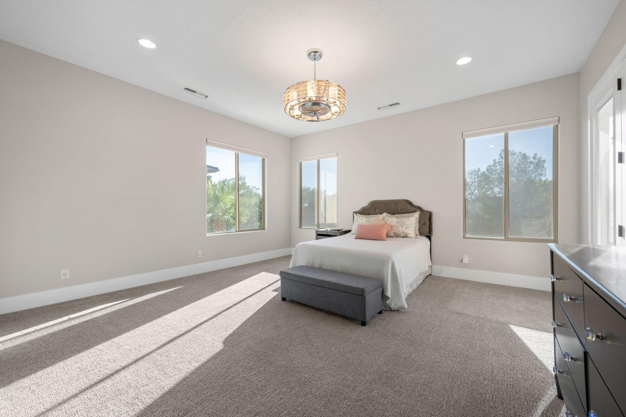 HEIGHTS AT WASHINGTON BENCH - Residential