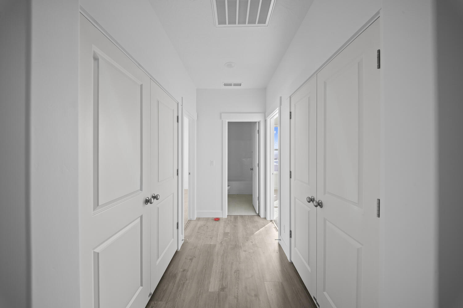 SALARNO HILLS AT DIVARIO - Residential