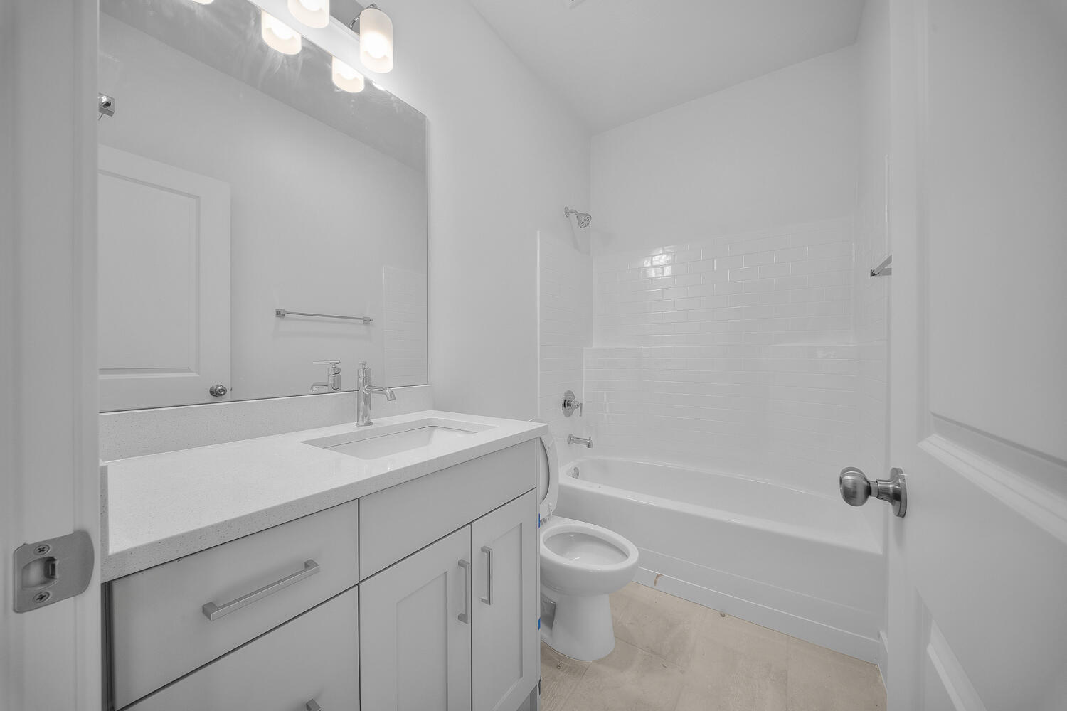 SALARNO HILLS AT DIVARIO - Residential