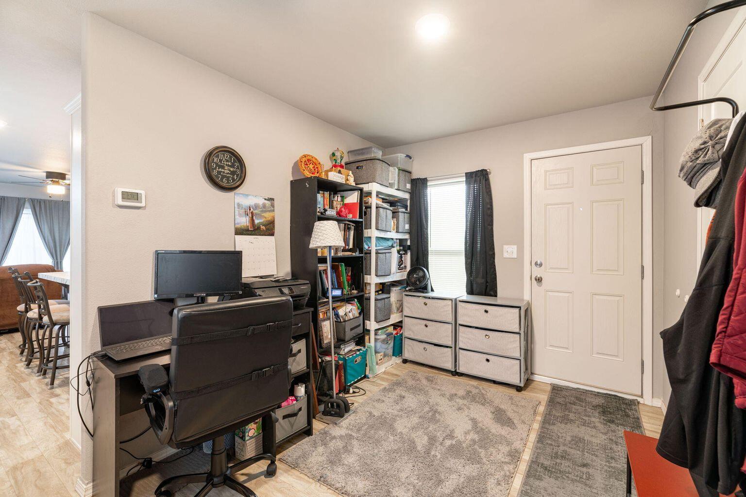 CANYON BREEZE RV RESORT - Residential