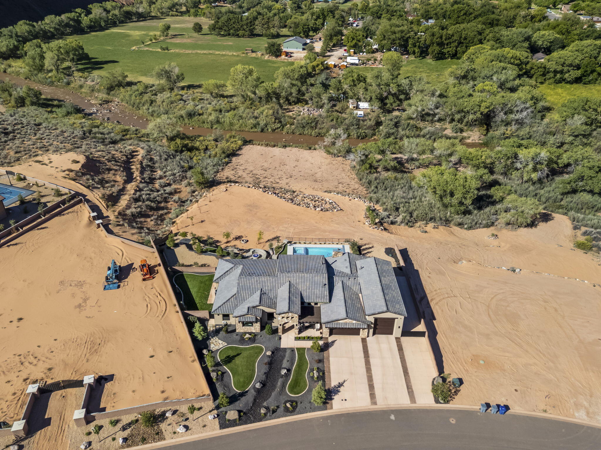 RIO DE SION - Residential