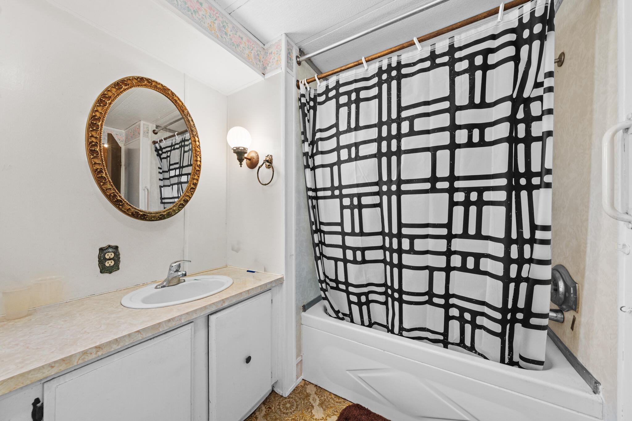 HURRICANE TOWNSITE - Residential