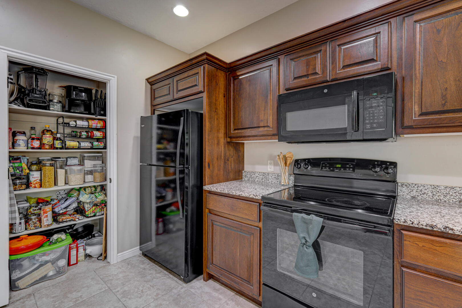 MILLCREEK SPRINGS TOWNHOMES - Residential