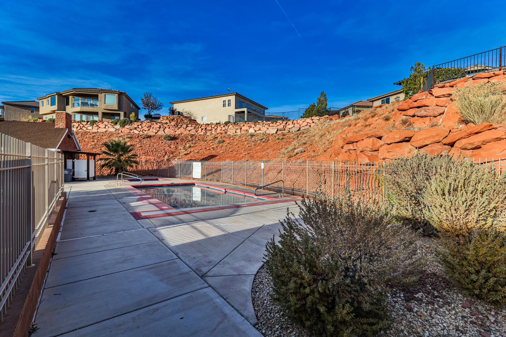 MILLCREEK SPRINGS TOWNHOMES - Residential