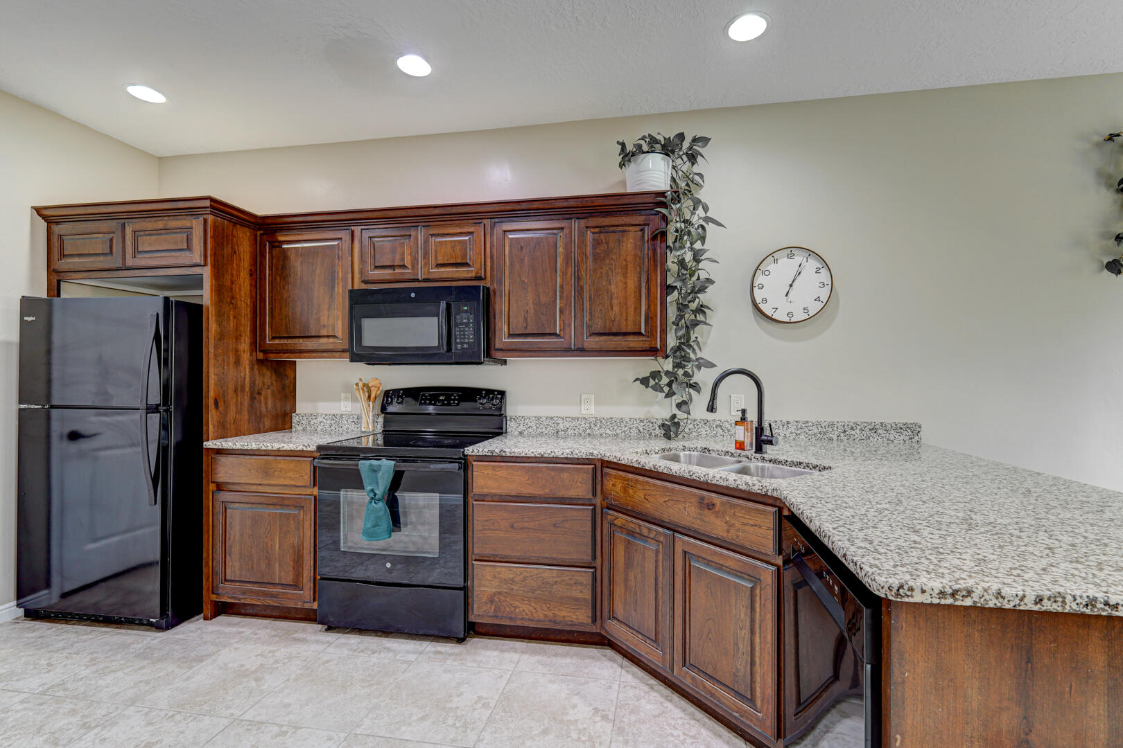 MILLCREEK SPRINGS TOWNHOMES - Residential