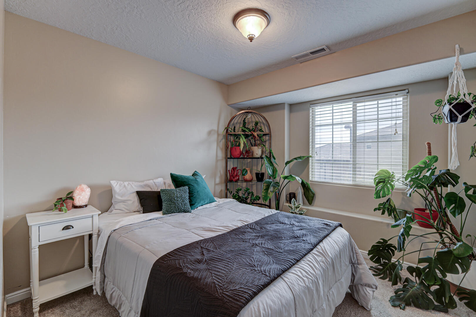 MILLCREEK SPRINGS TOWNHOMES - Residential