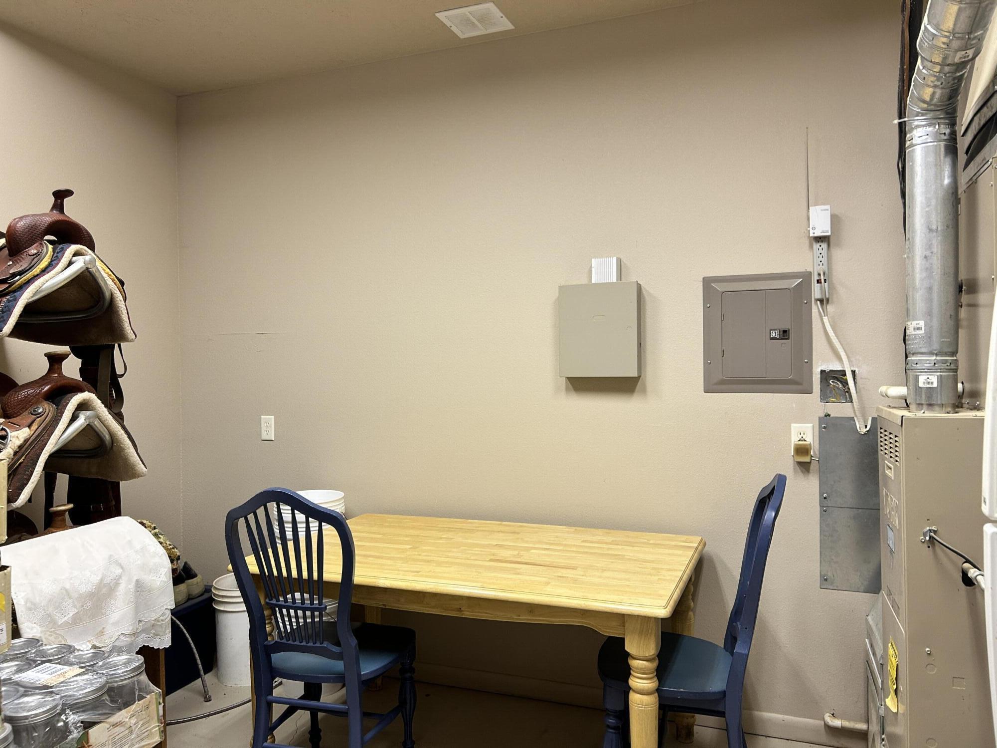 NEW HARMONY TOWNSITE - Residential