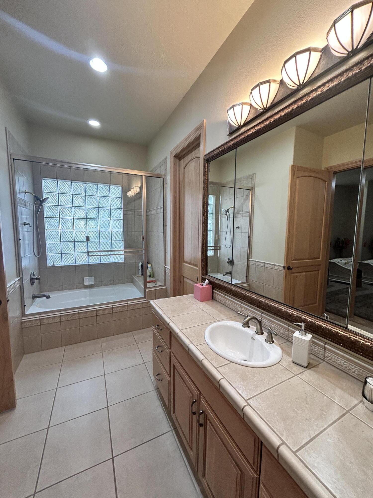 NEW HARMONY TOWNSITE - Residential