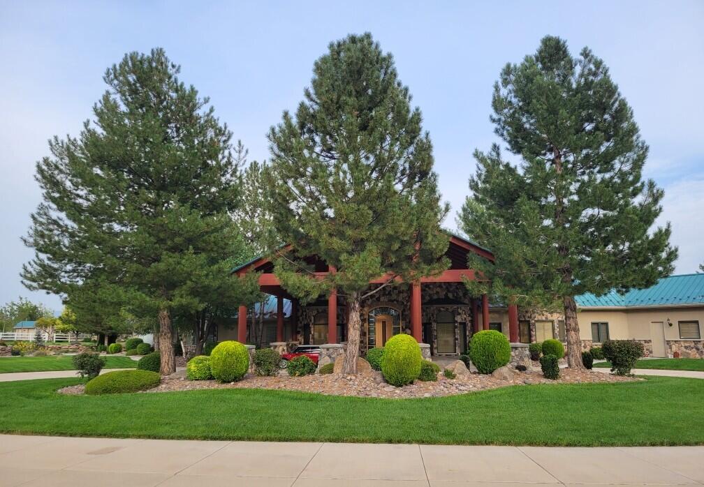 NEW HARMONY TOWNSITE - Residential