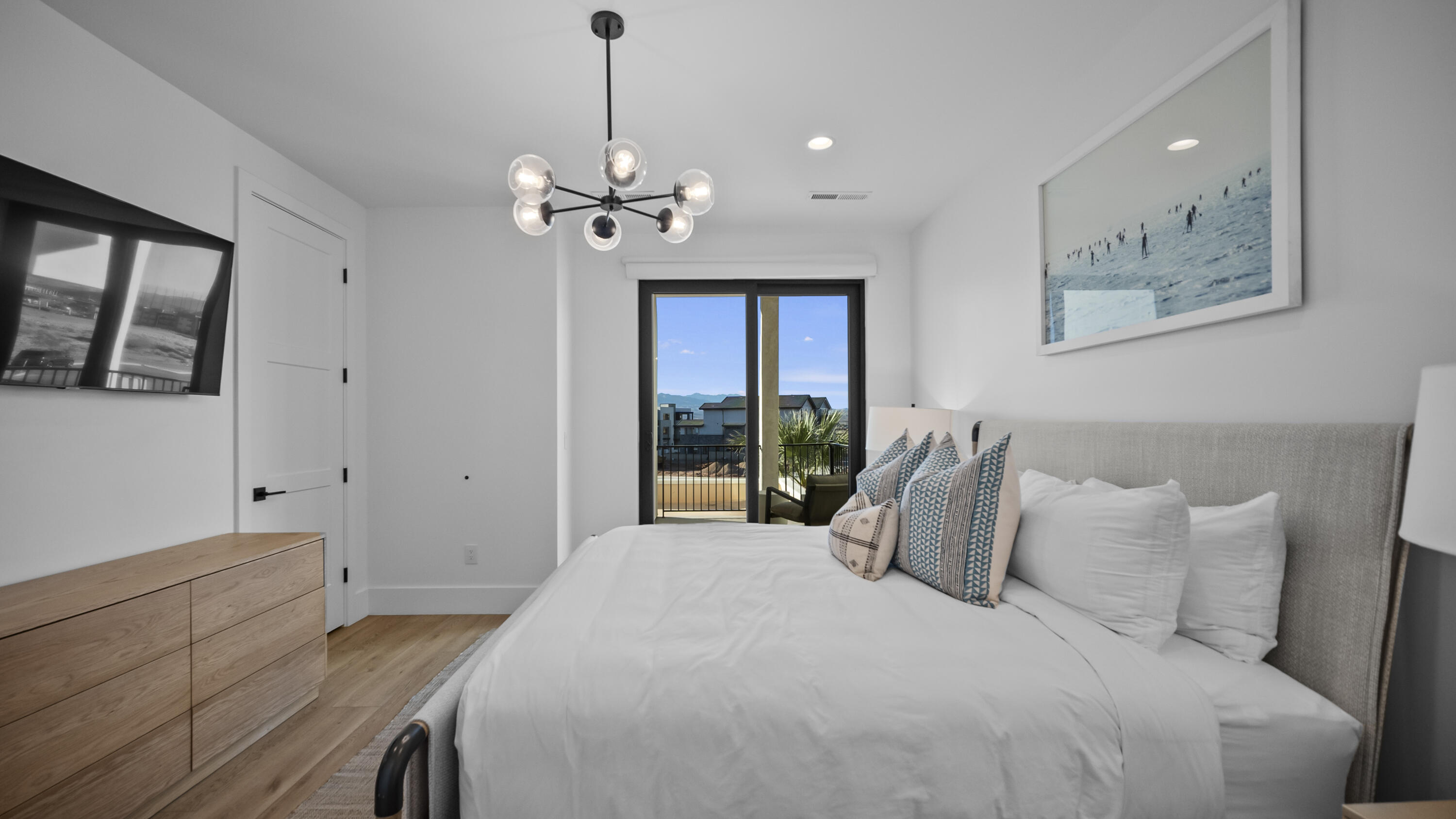 DESERT COLOR RESORT - Residential