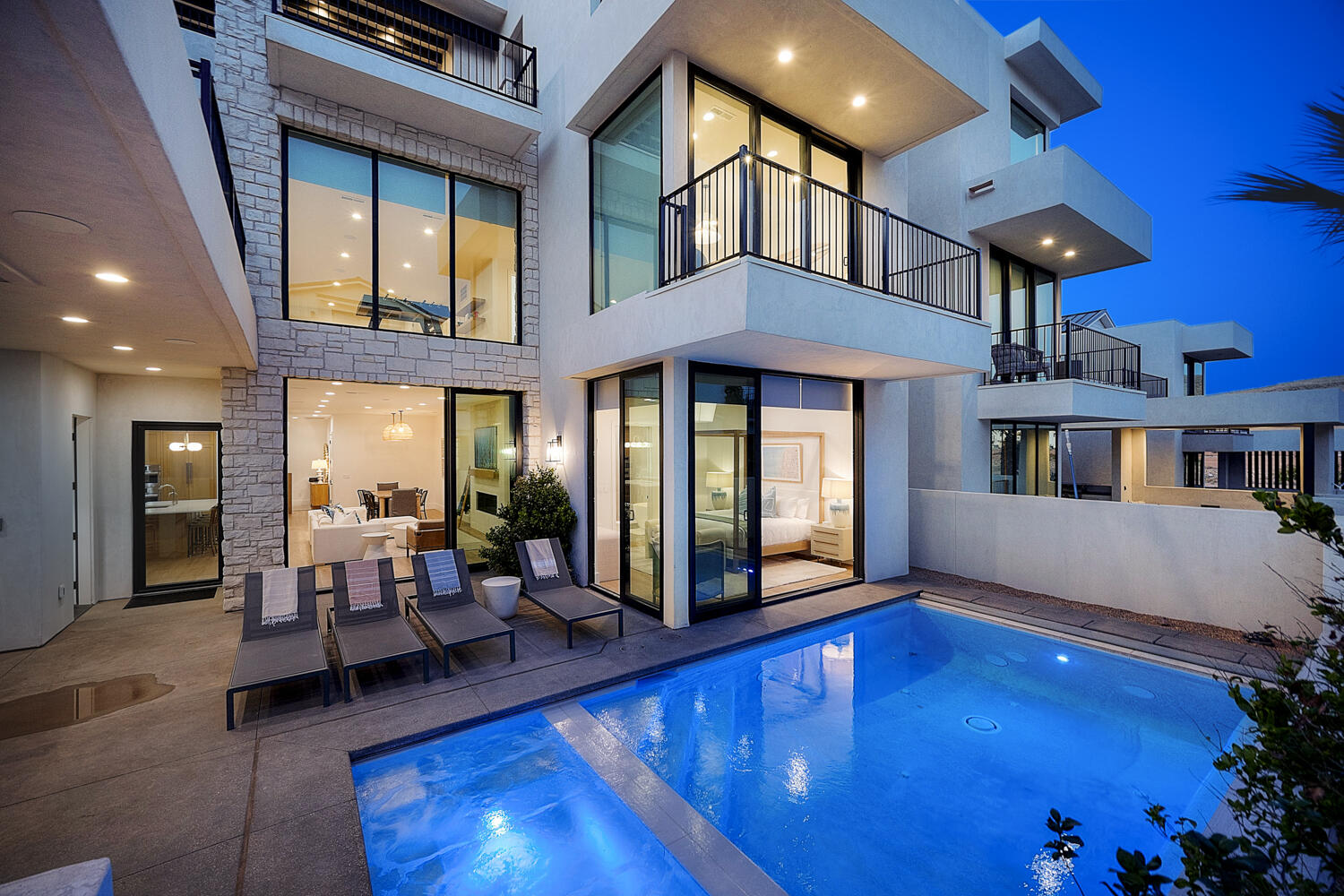 DESERT COLOR RESORT - Residential