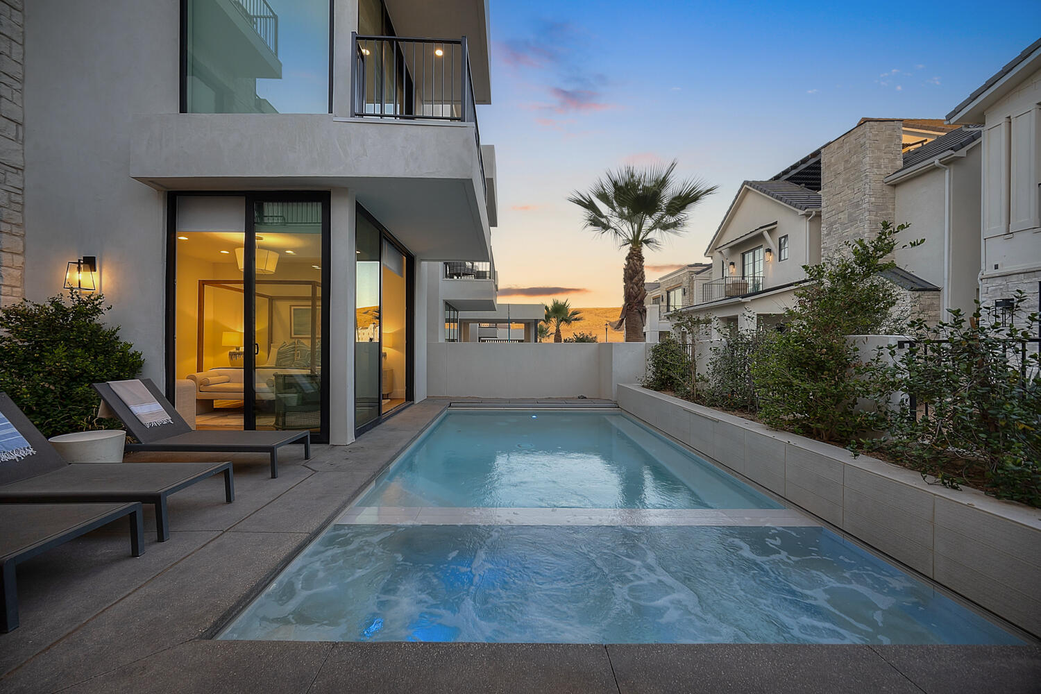 DESERT COLOR RESORT - Residential