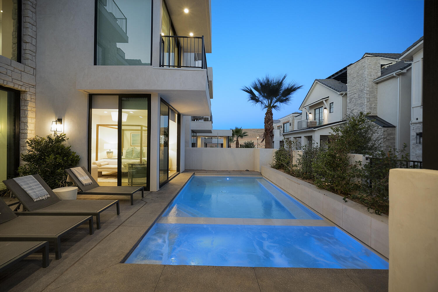 DESERT COLOR RESORT - Residential