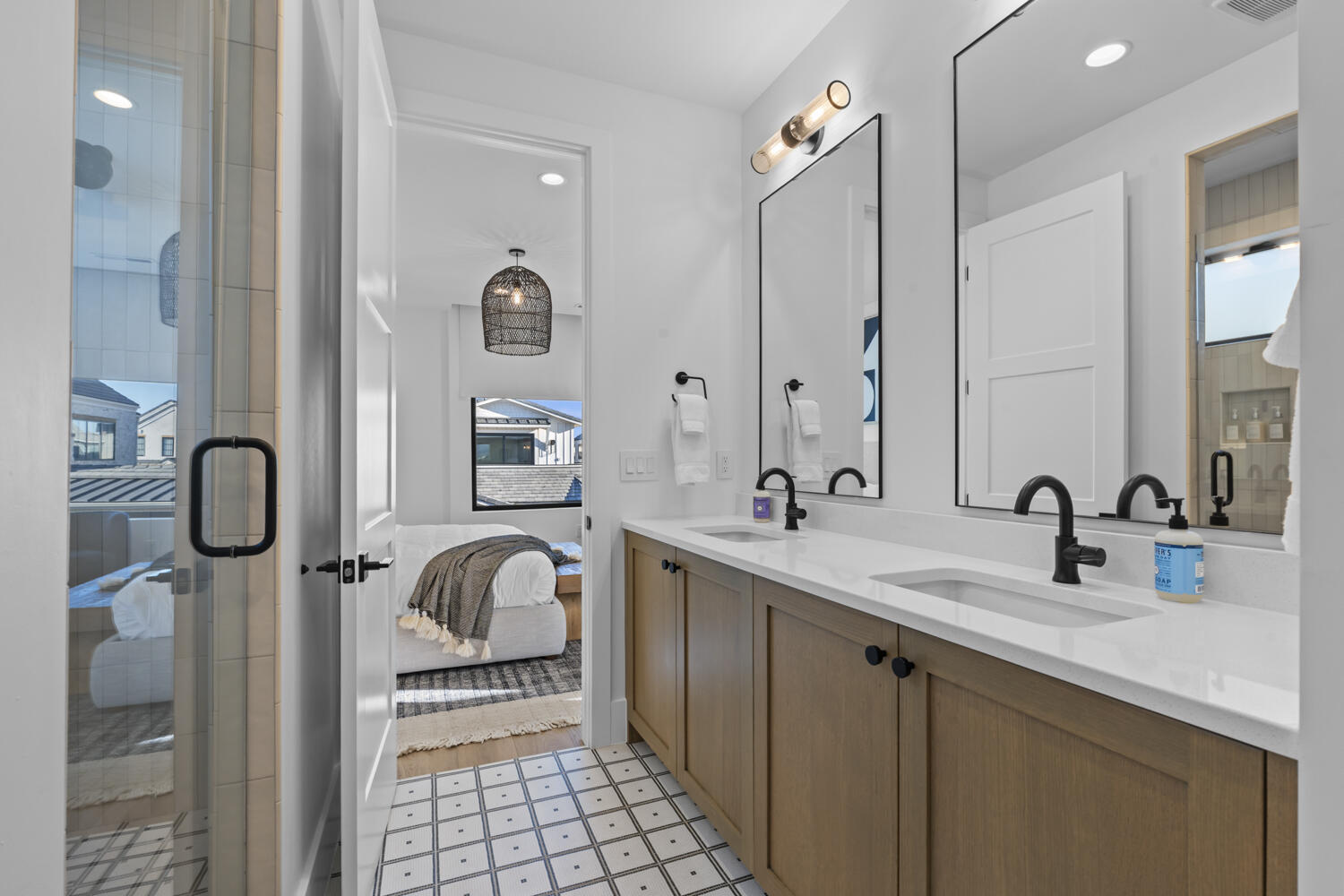 DESERT COLOR RESORT - Residential