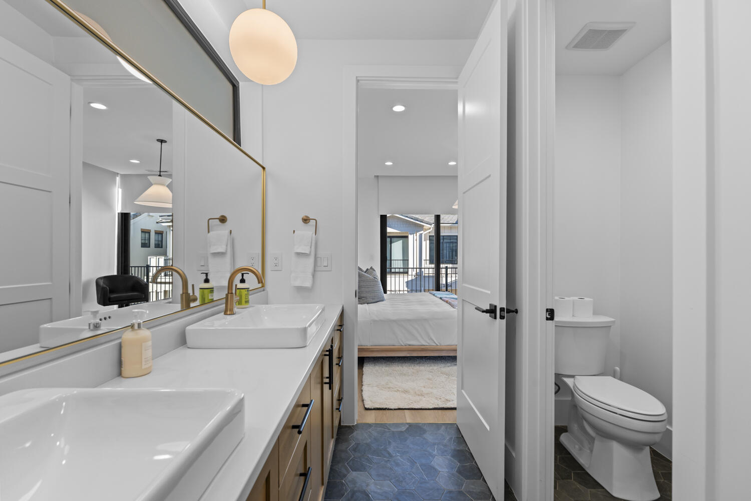 DESERT COLOR RESORT - Residential