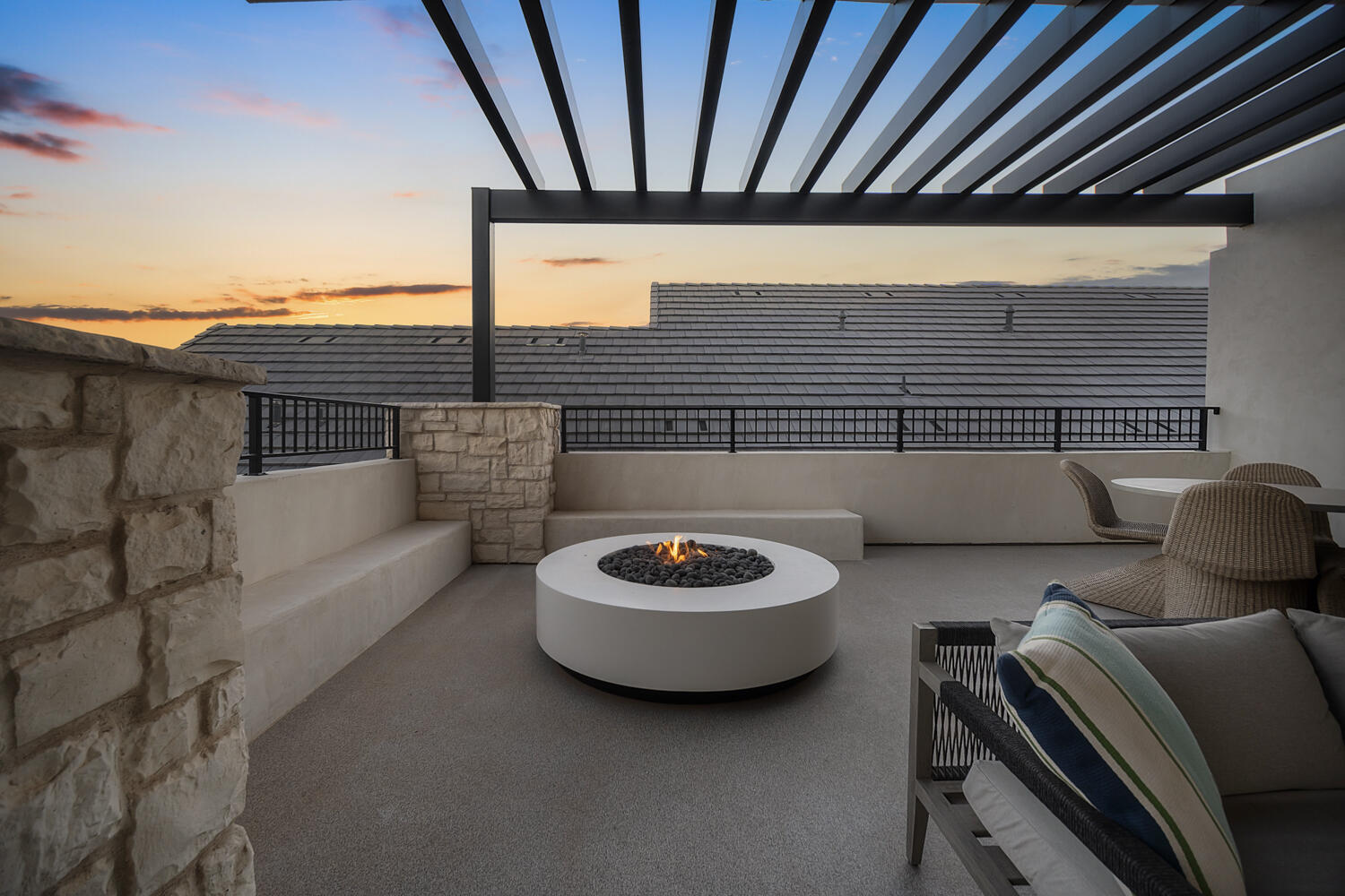 DESERT COLOR RESORT - Residential