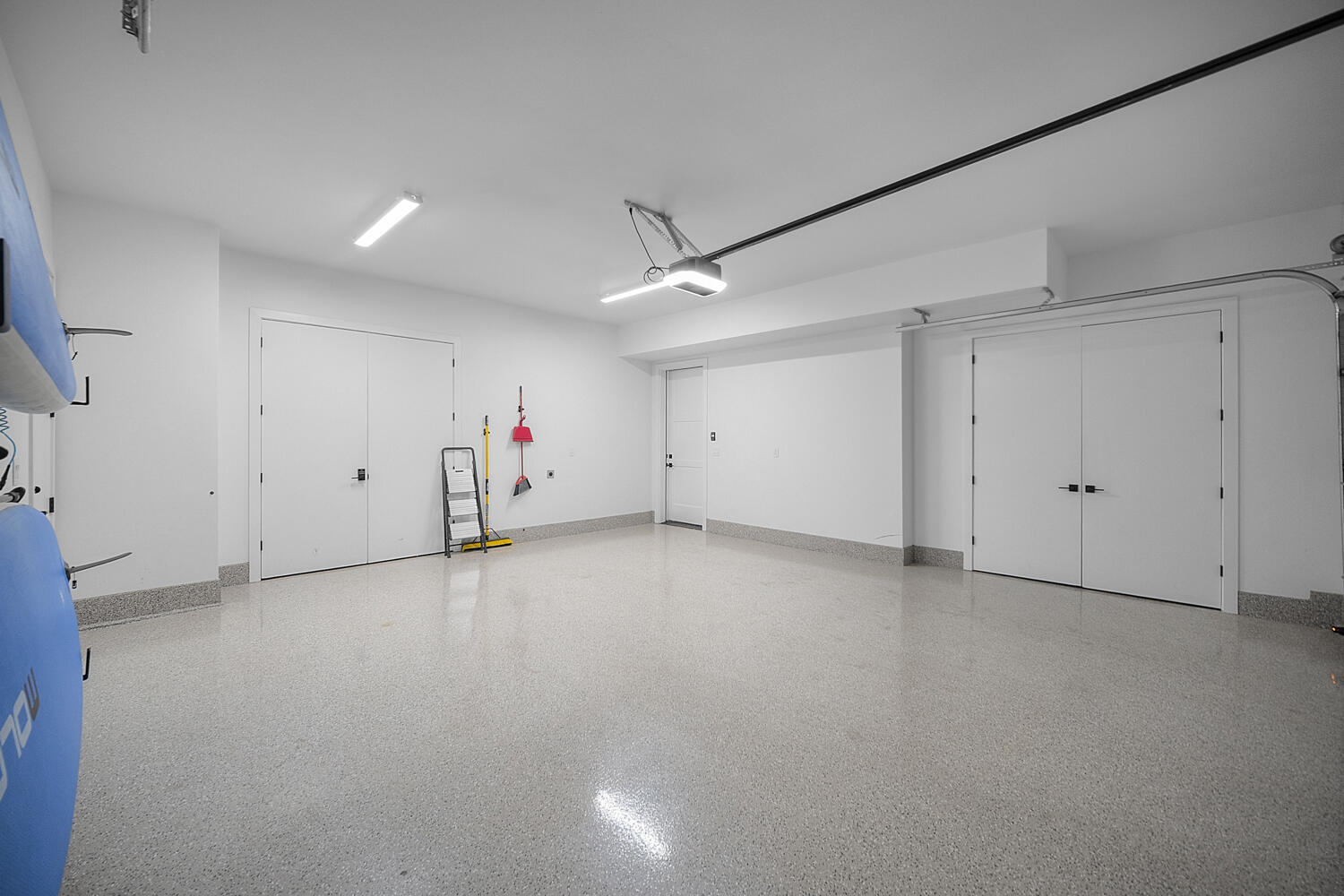 DESERT COLOR RESORT - Residential