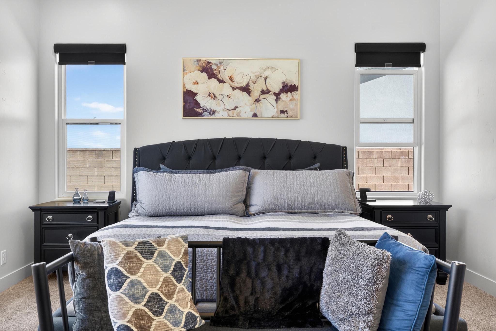 VIEWS AT CORAL CANYON - Residential