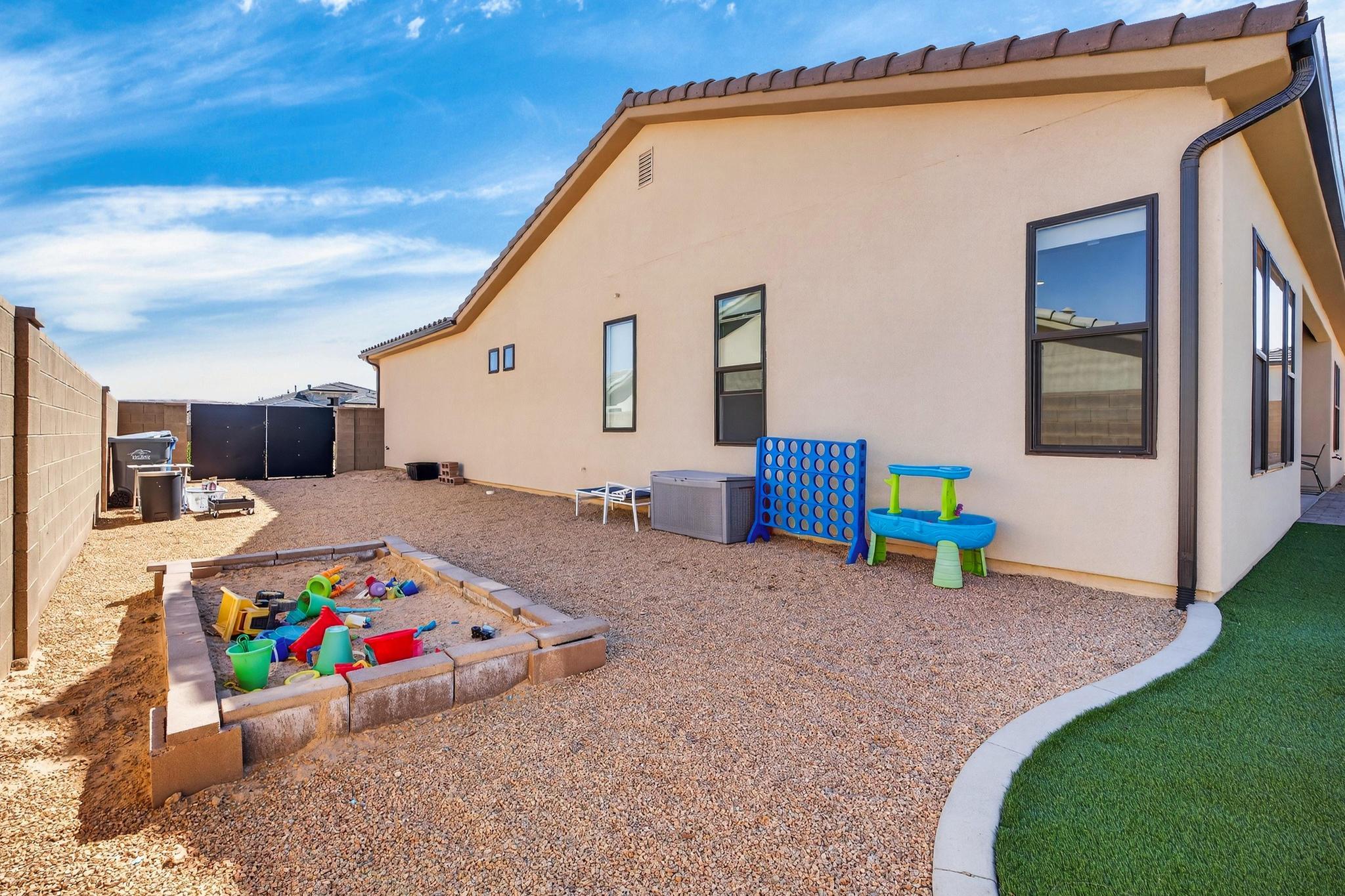 VIEWS AT CORAL CANYON - Residential