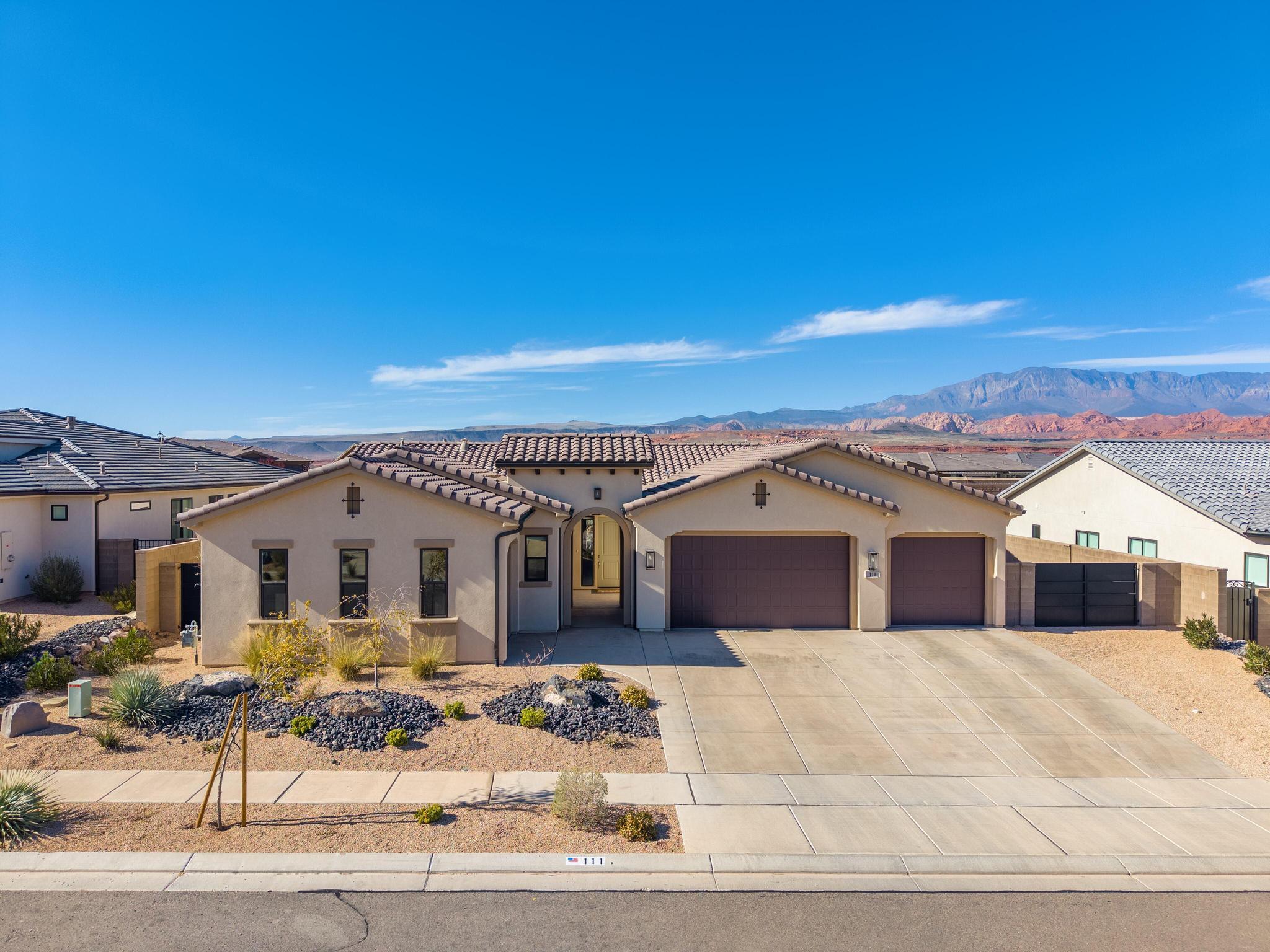VIEWS AT CORAL CANYON - Residential