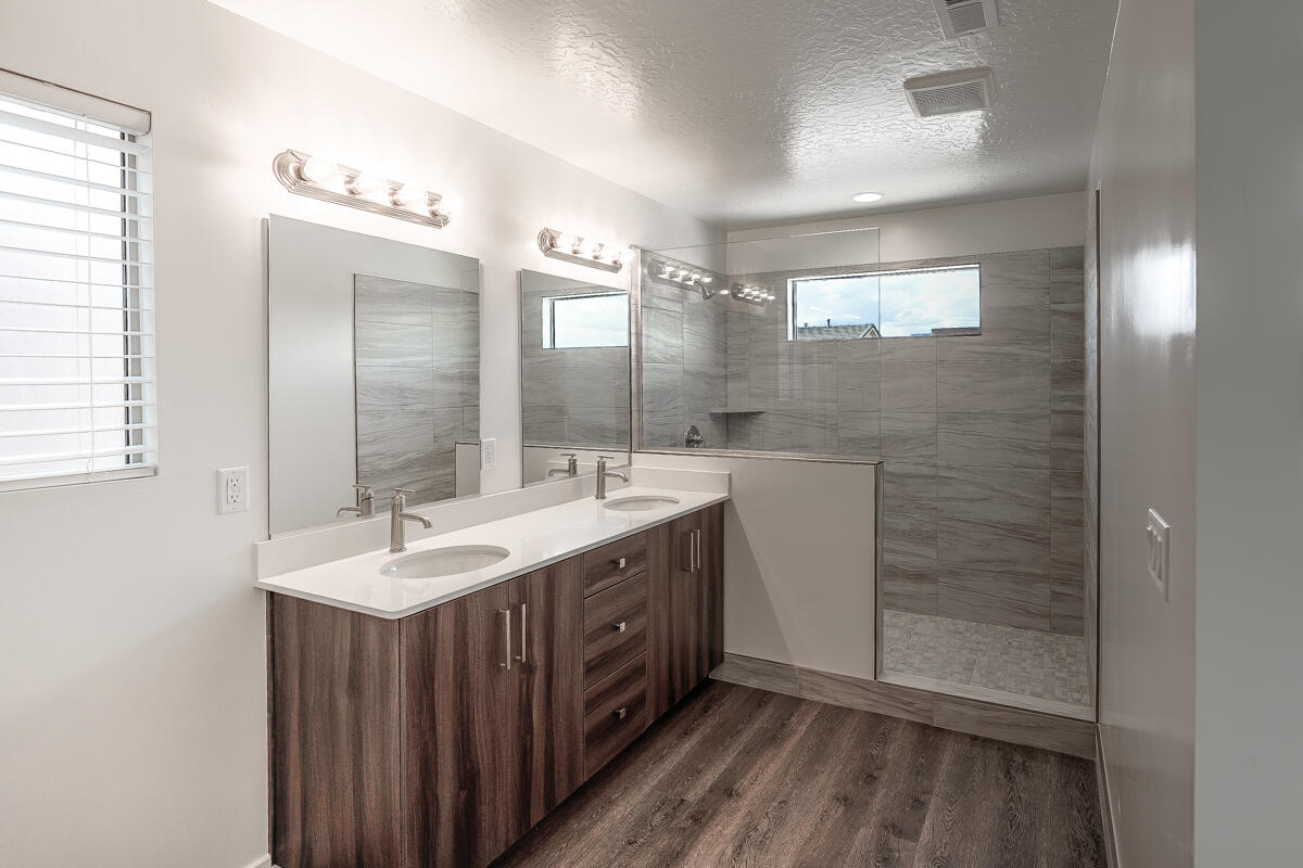 DESERT TERRACE SUB - Residential