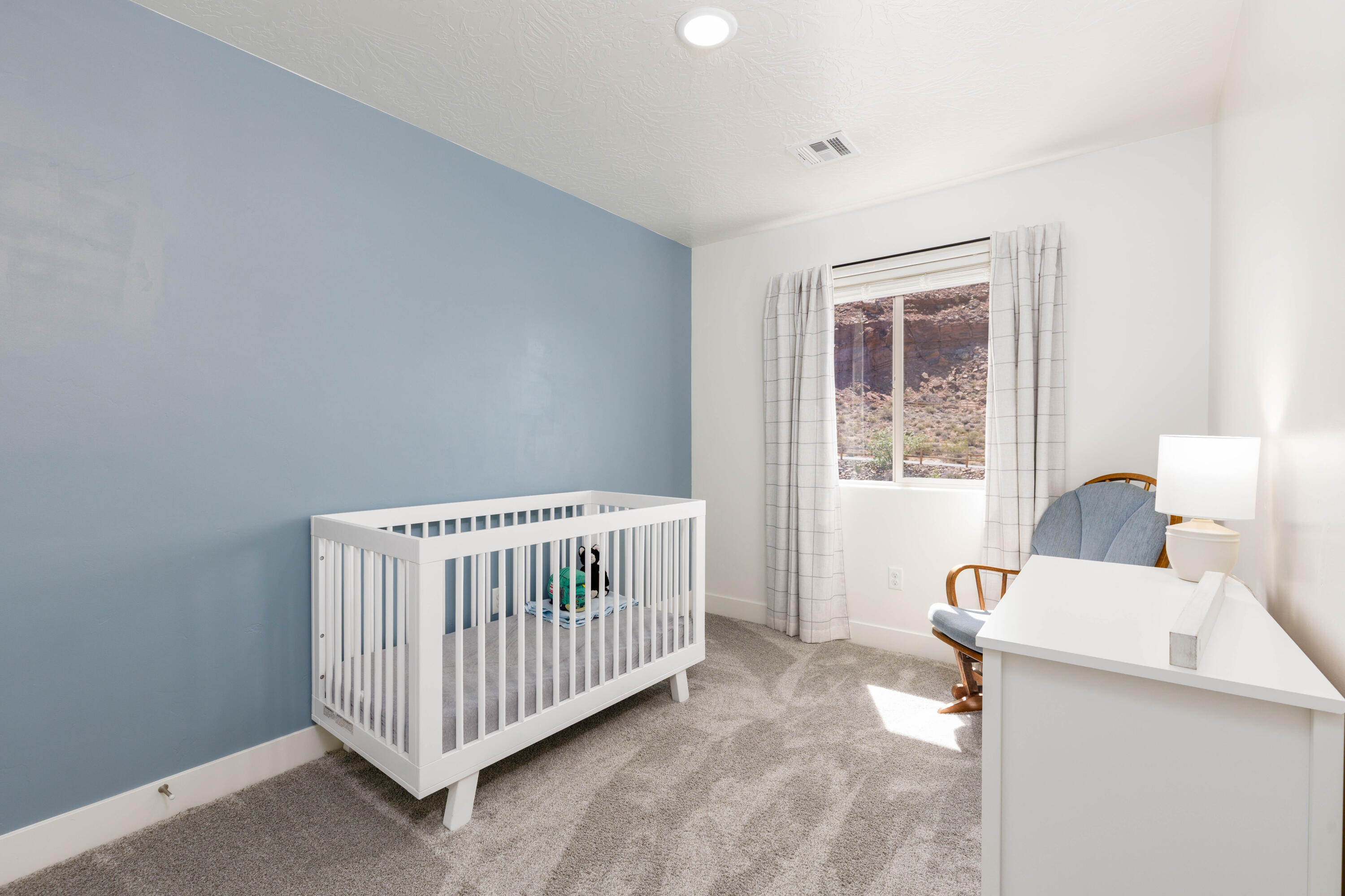 DESERT BLUFF AT DESERT CANYONS TOWNHOMES - Residential