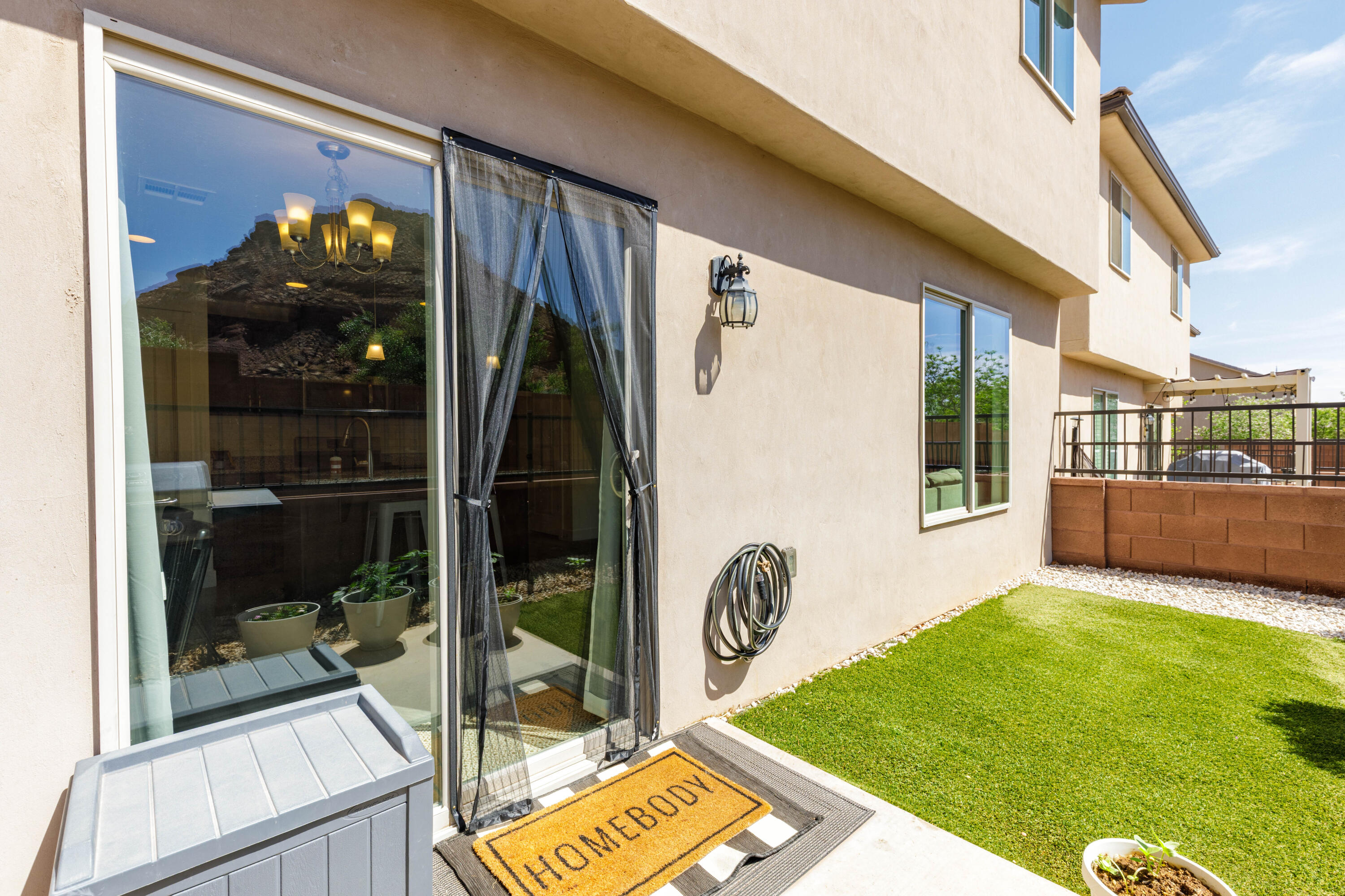 DESERT BLUFF AT DESERT CANYONS TOWNHOMES - Residential