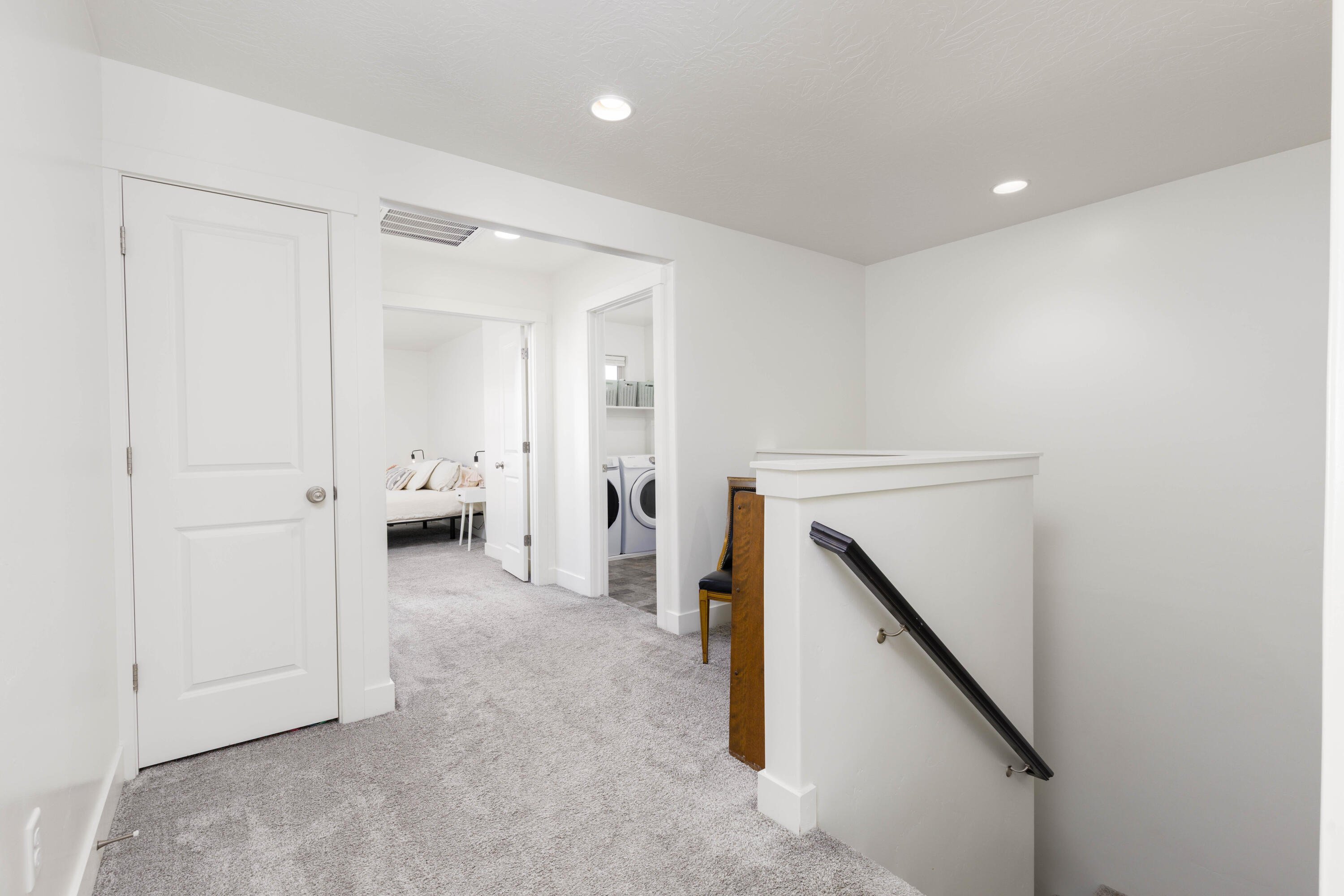 DESERT BLUFF AT DESERT CANYONS TOWNHOMES - Residential