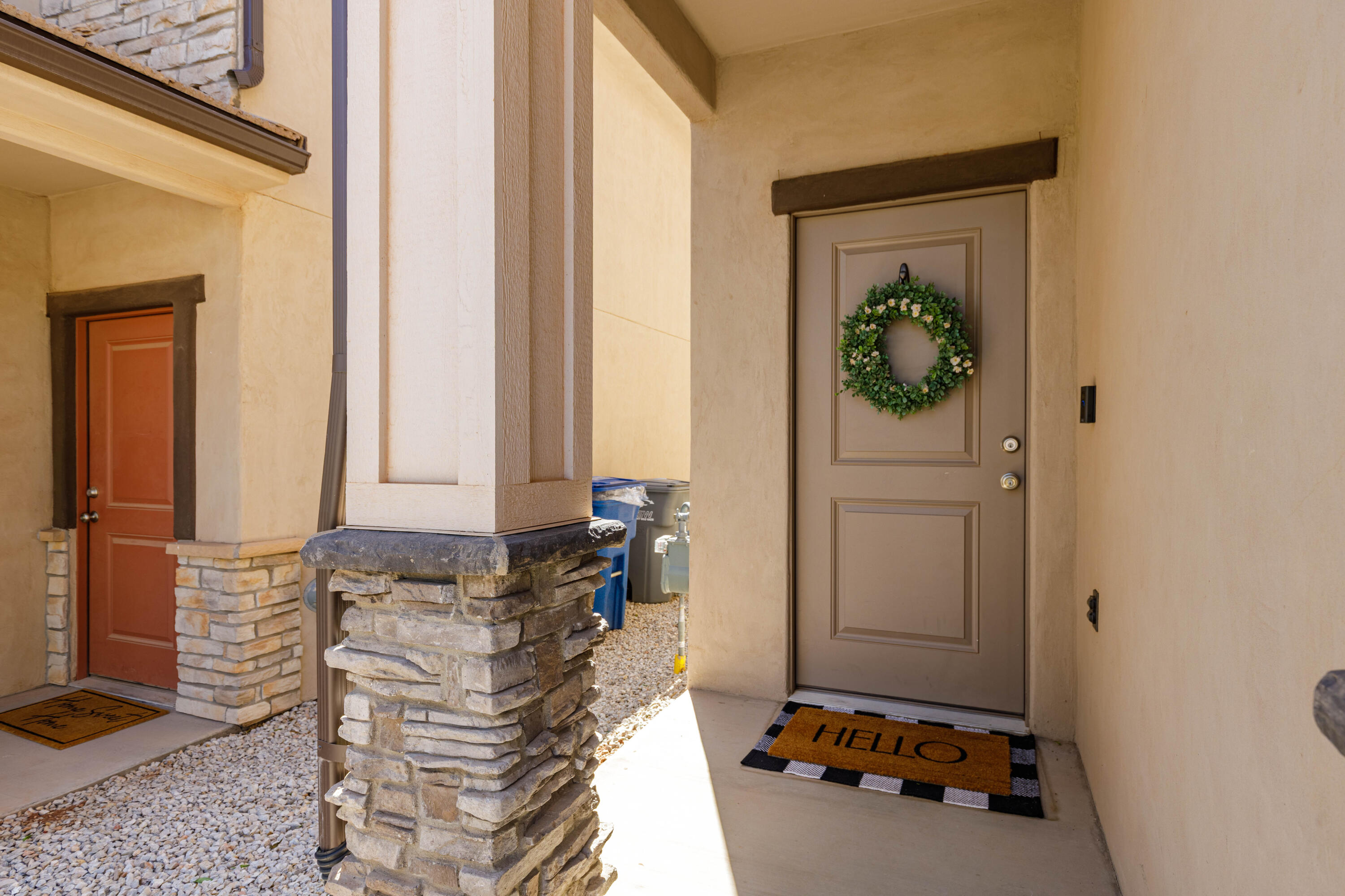 DESERT BLUFF AT DESERT CANYONS TOWNHOMES - Residential