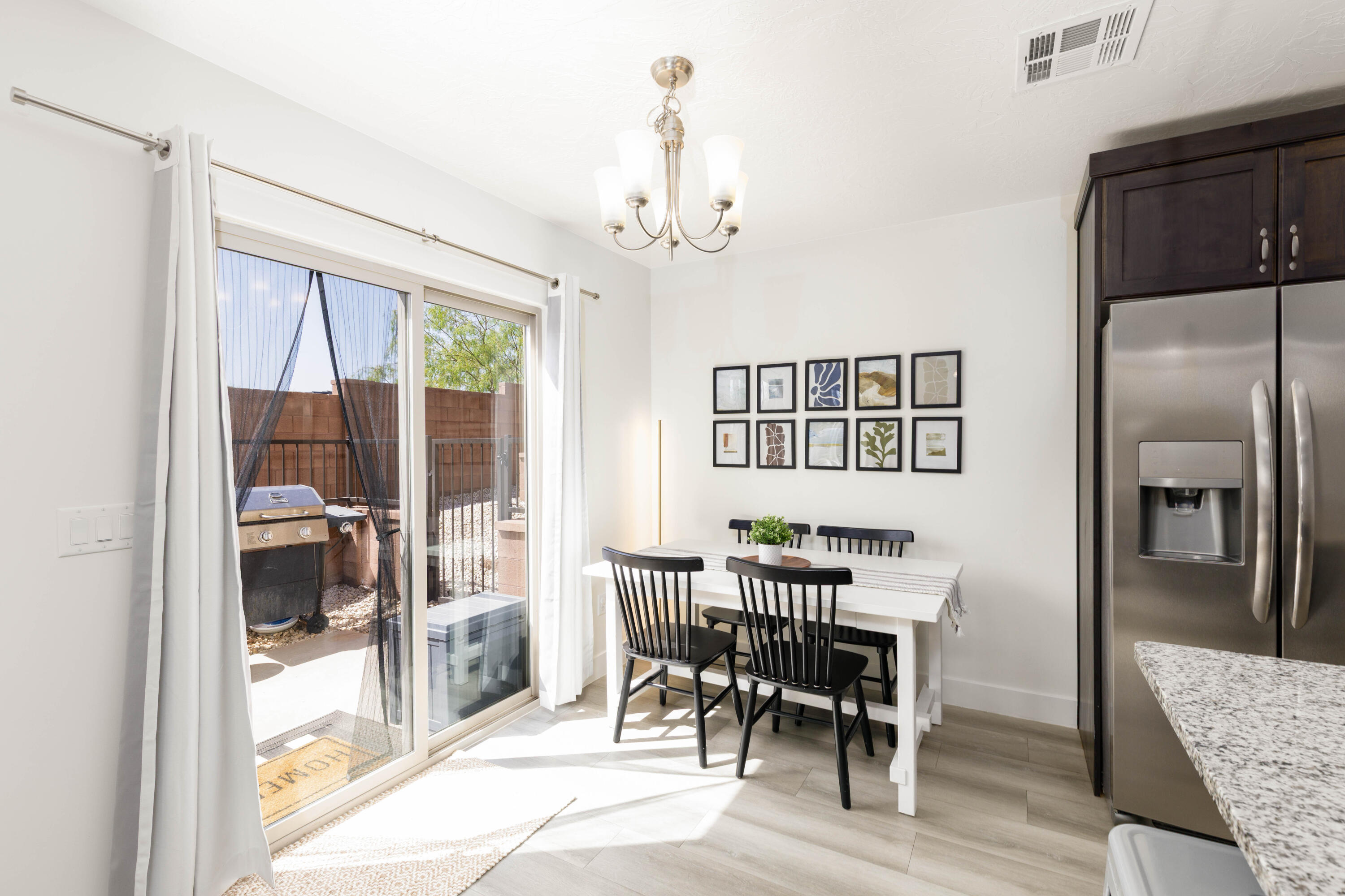 DESERT BLUFF AT DESERT CANYONS TOWNHOMES - Residential