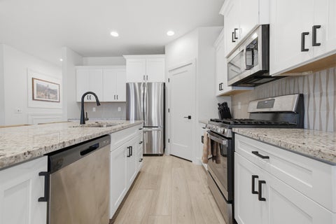 Tiny photo for 265 E 260 N, Washington, UT 84780 (MLS # 26-276985)