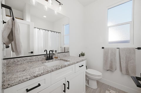 Tiny photo for 265 E 260 N, Washington, UT 84780 (MLS # 26-276985)