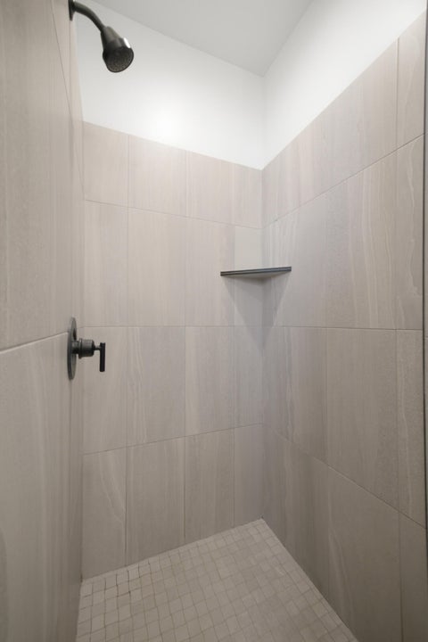Tiny photo for 265 E 260 N, Washington, UT 84780 (MLS # 26-276985)