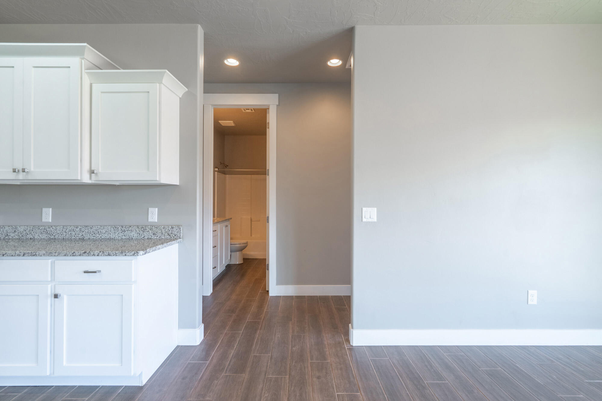 TOQUERVILLE TERRACE - Residential