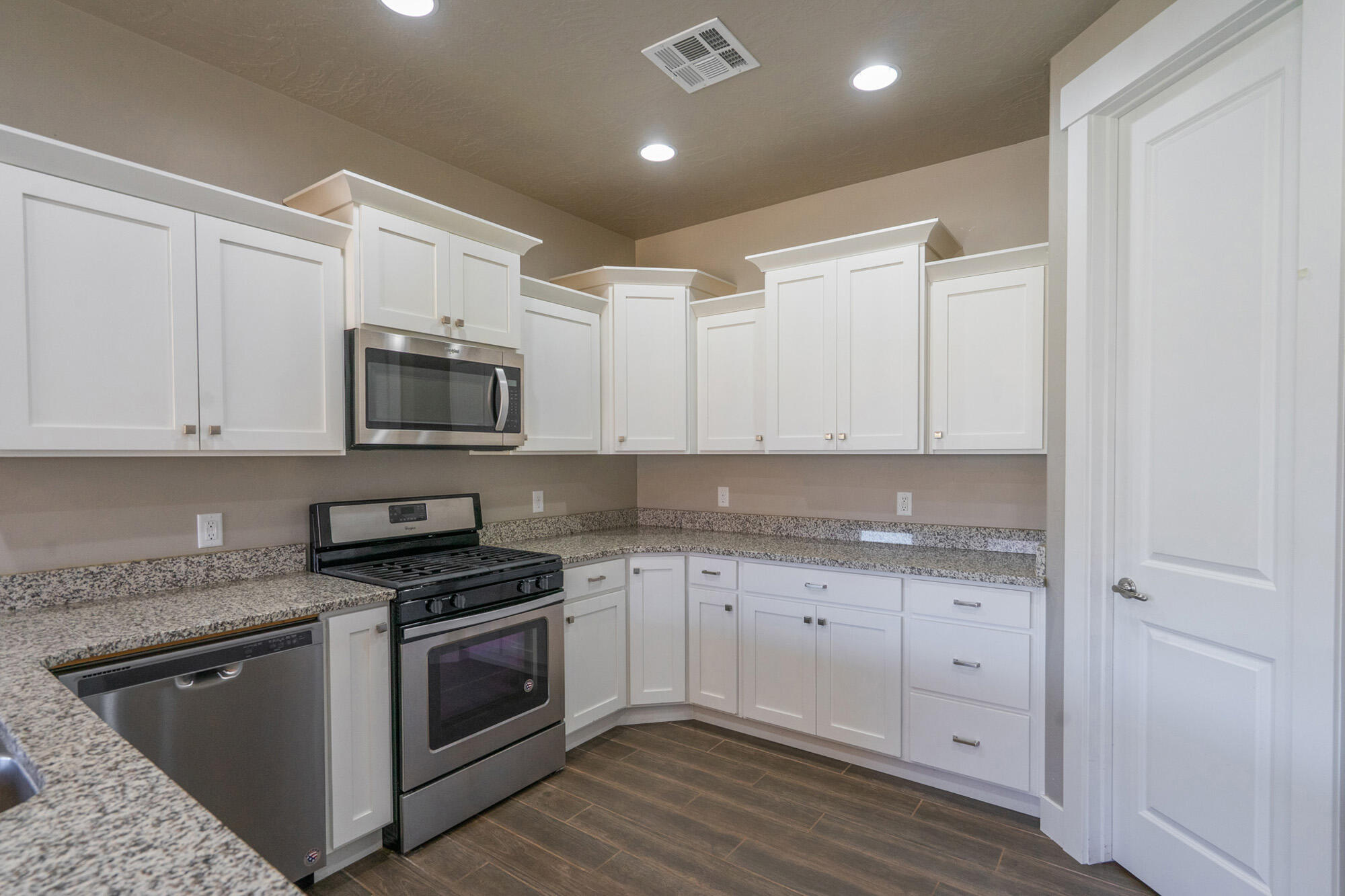 TOQUERVILLE TERRACE - Residential