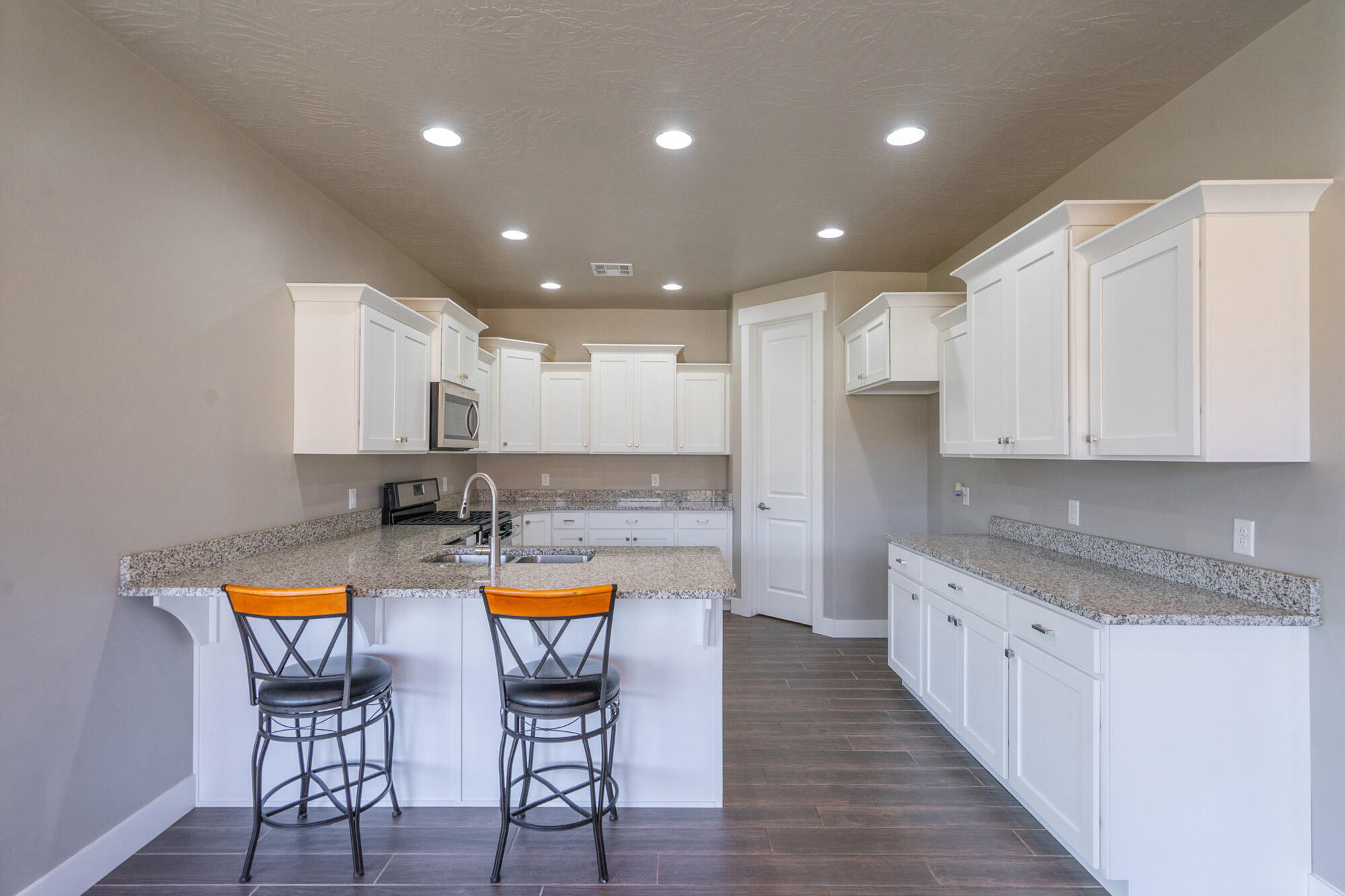 TOQUERVILLE TERRACE - Residential