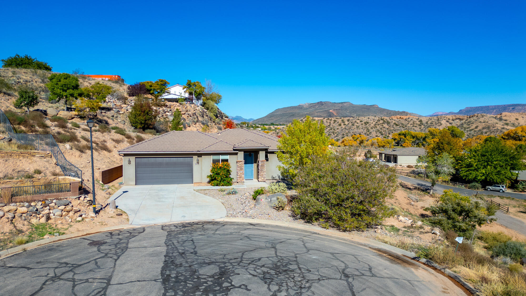 TOQUERVILLE TERRACE - Residential