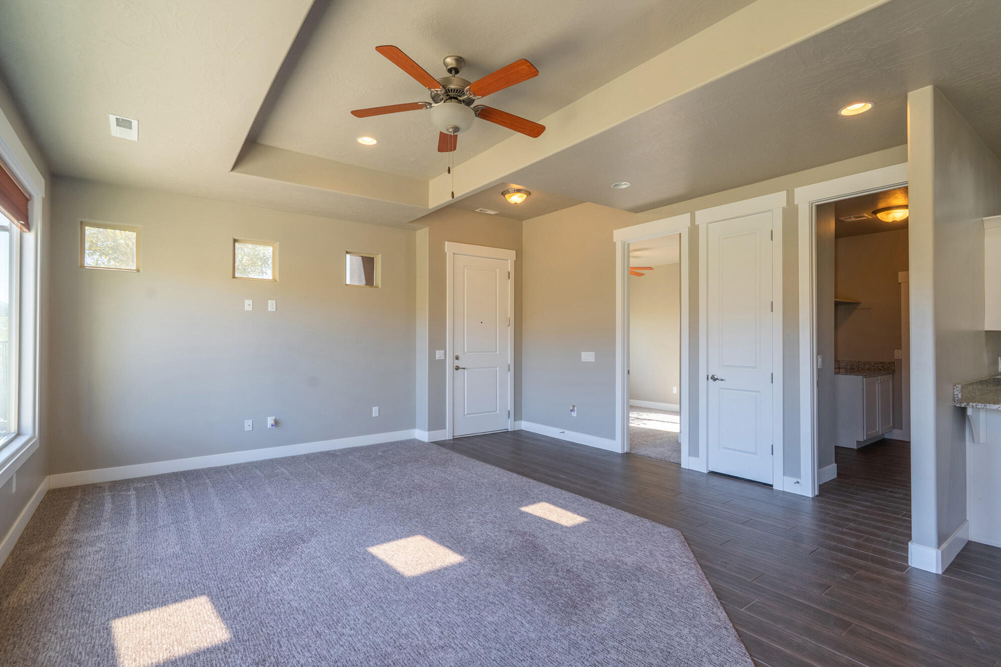 TOQUERVILLE TERRACE - Residential