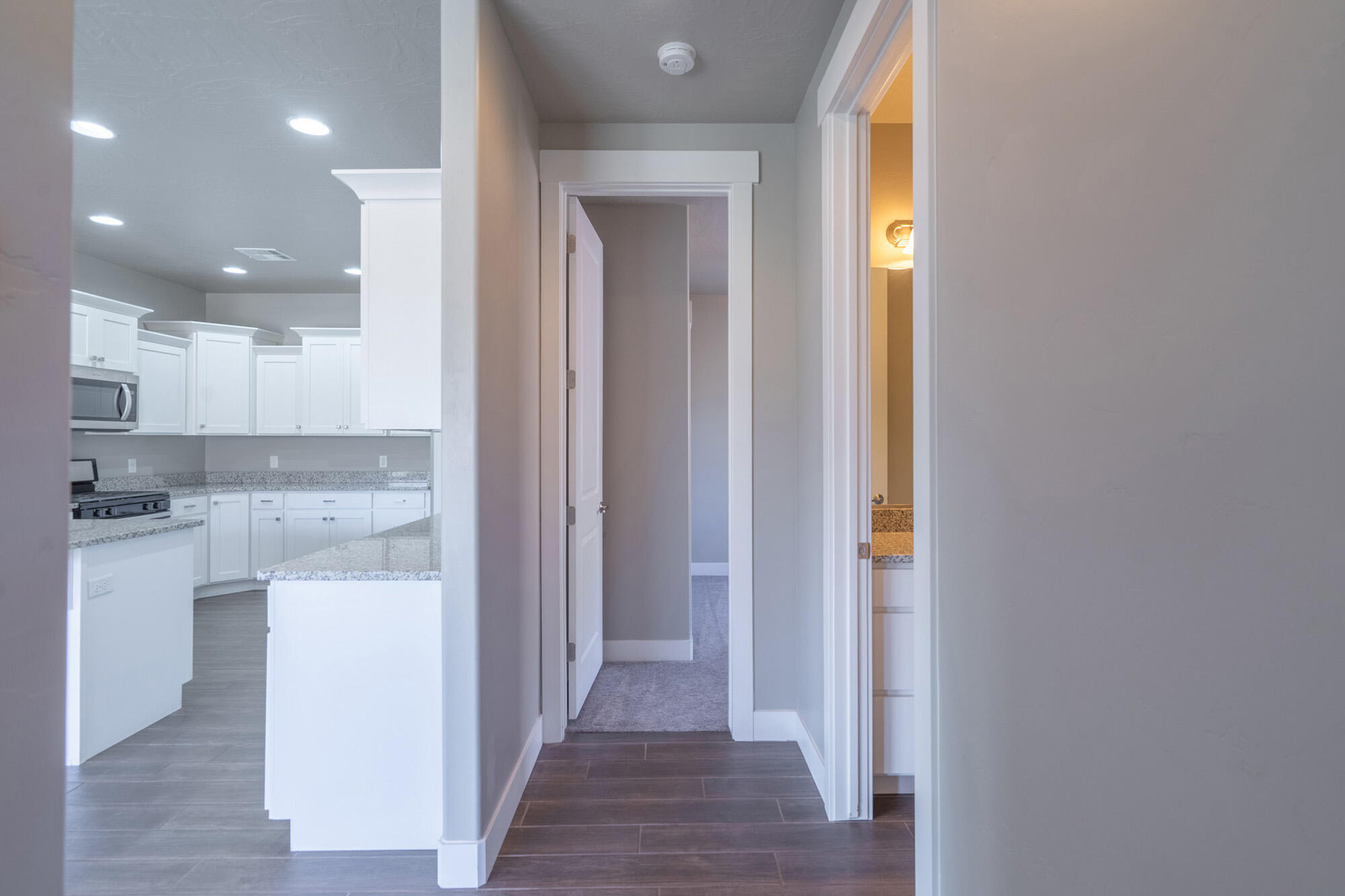 TOQUERVILLE TERRACE - Residential