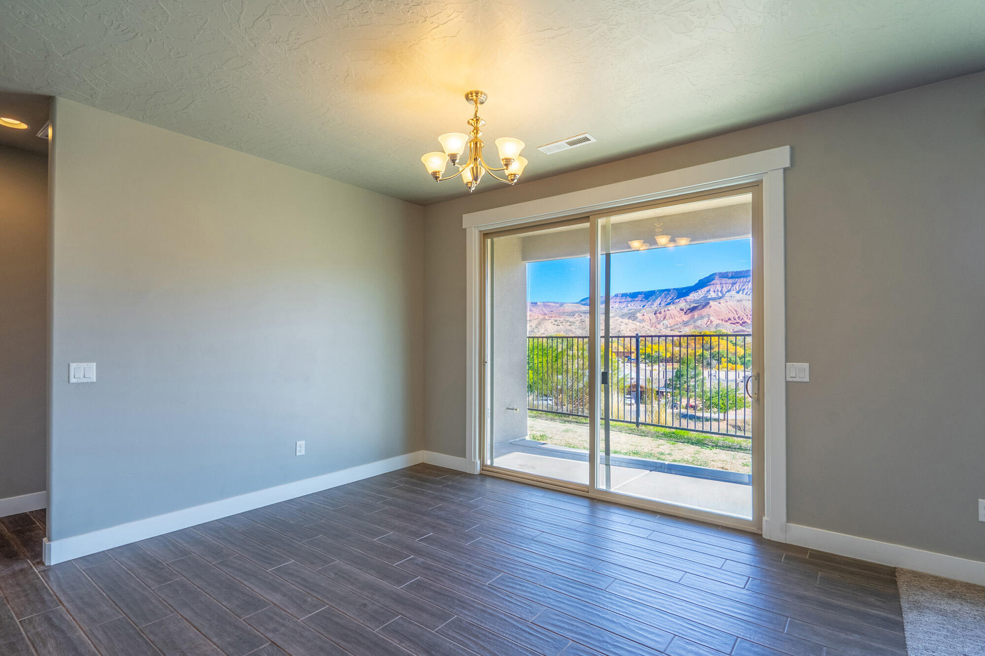 TOQUERVILLE TERRACE - Residential