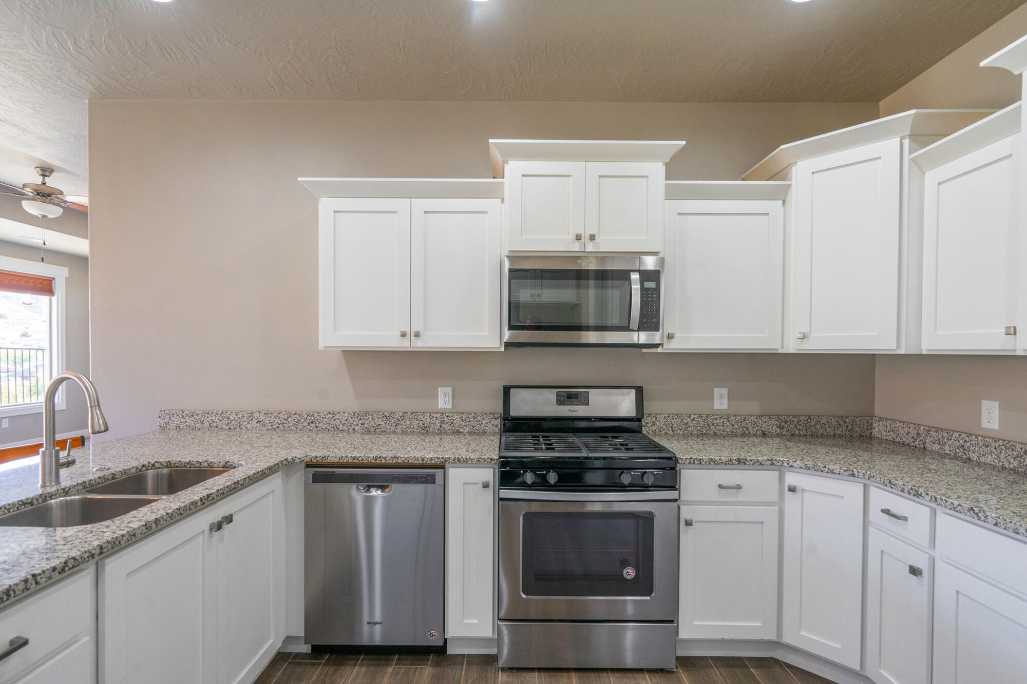 TOQUERVILLE TERRACE - Residential