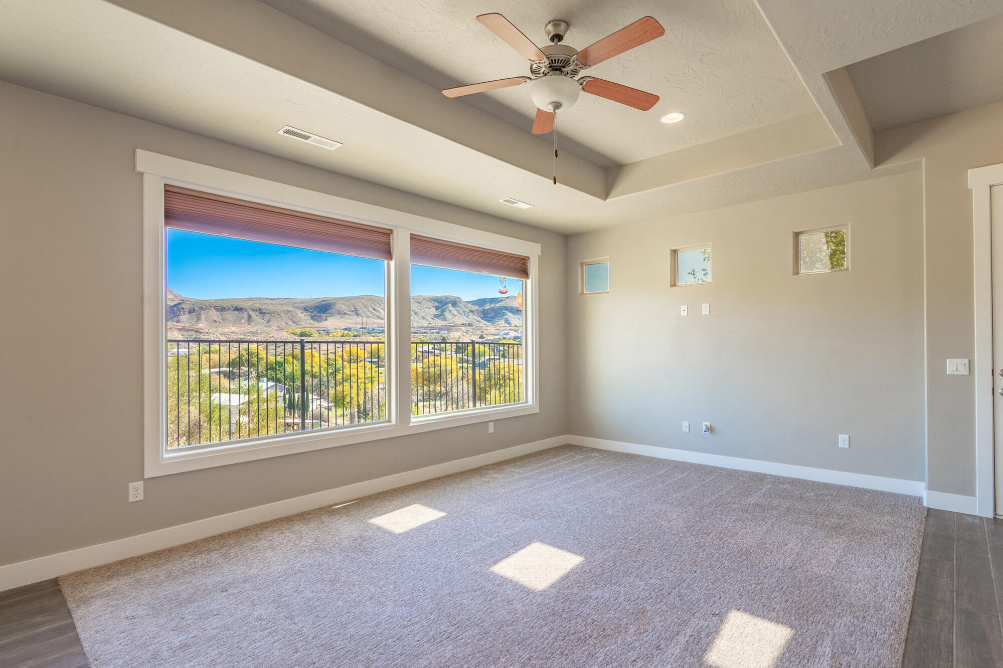 TOQUERVILLE TERRACE - Residential